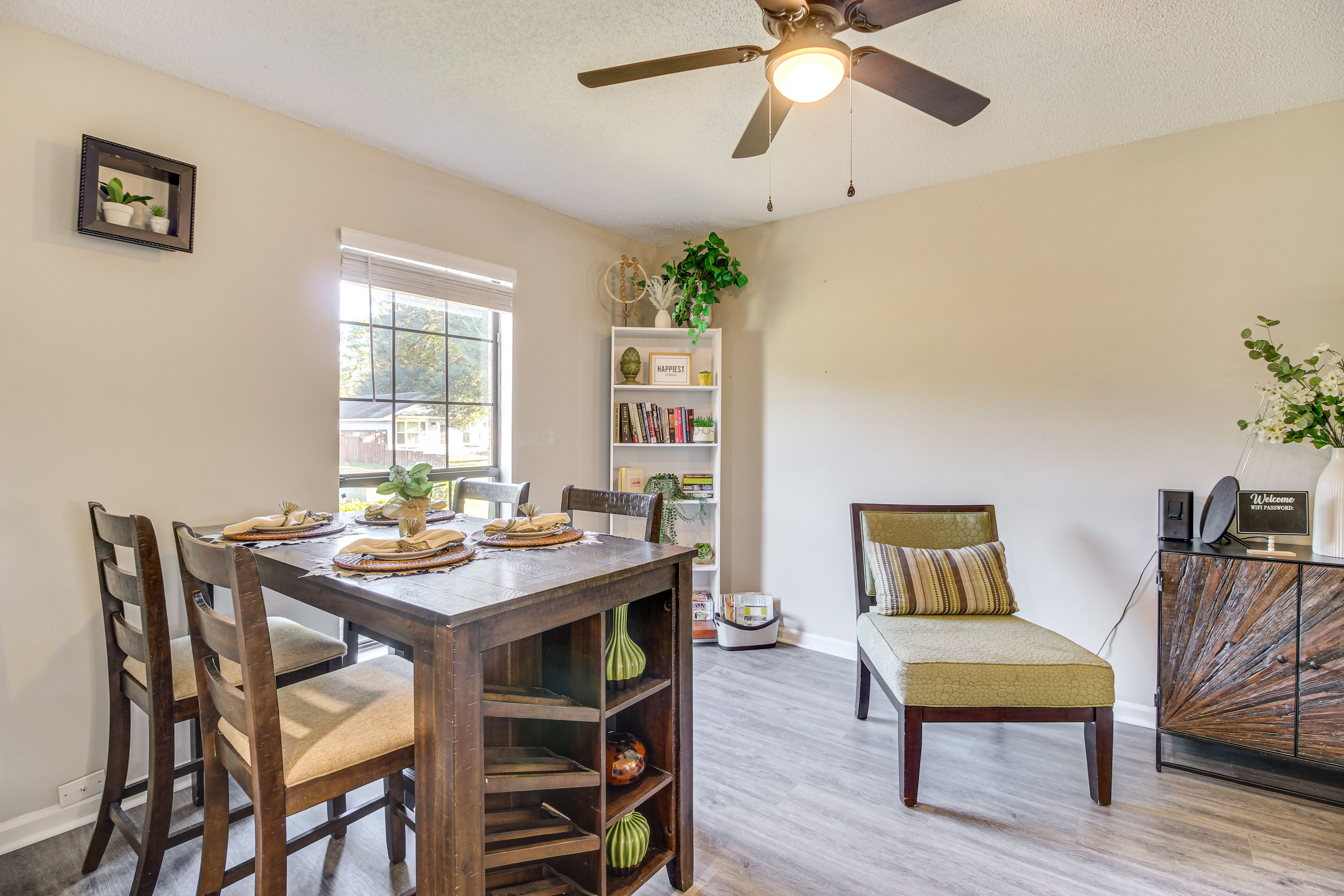 Dining Room | Dishware & Flatware