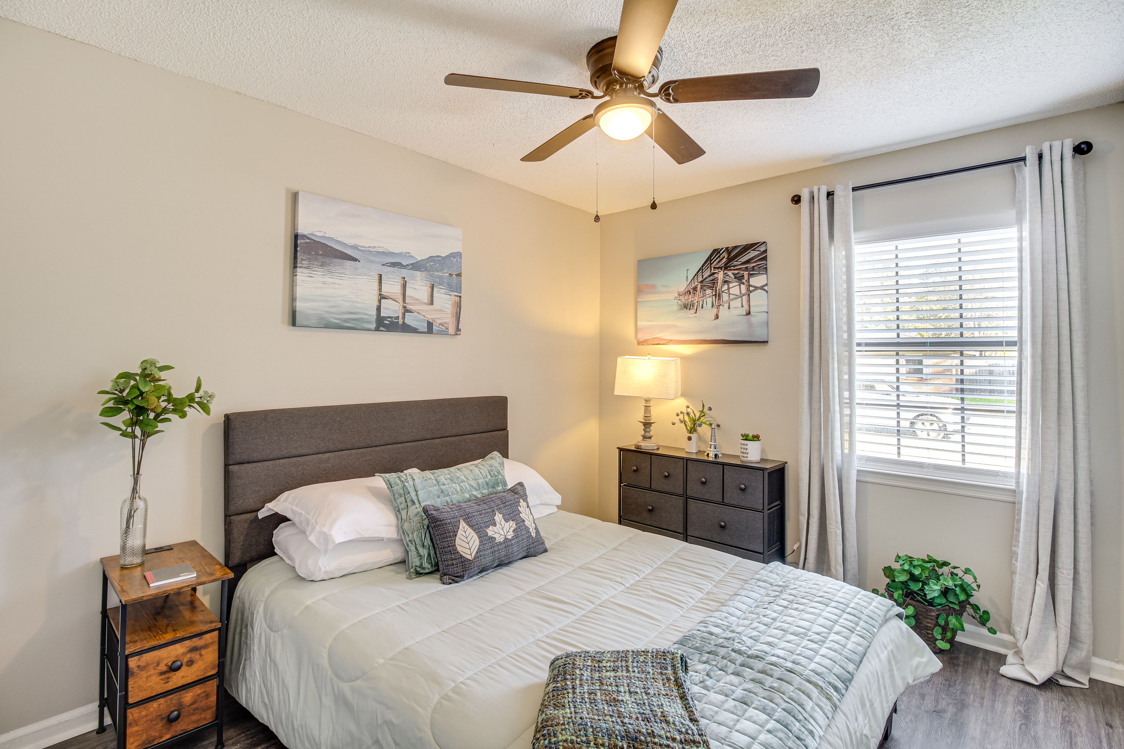 Bedroom 2 | Queen Bed | Linens Provided