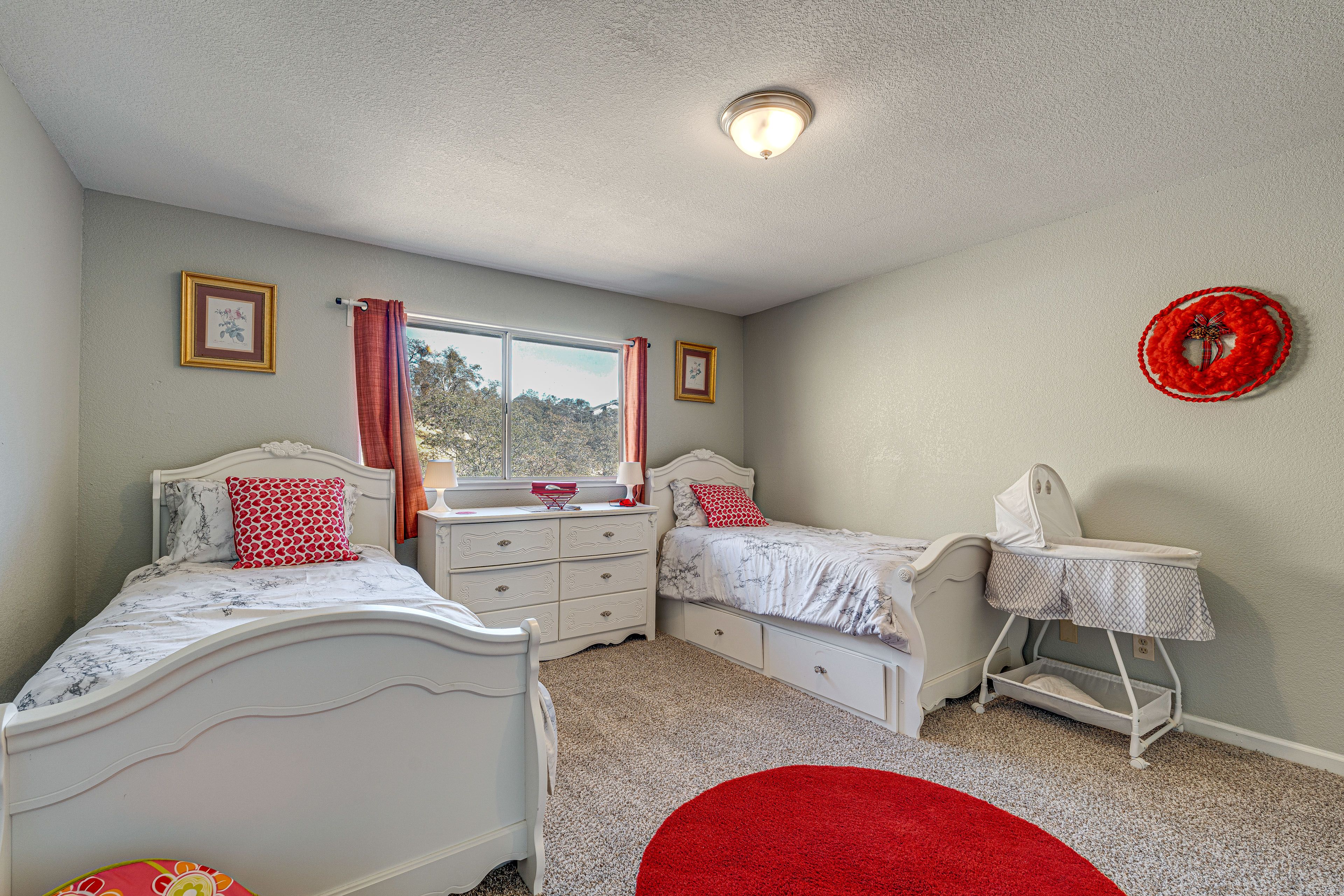 Bedroom 3 | 2 Twin Beds | Main Level