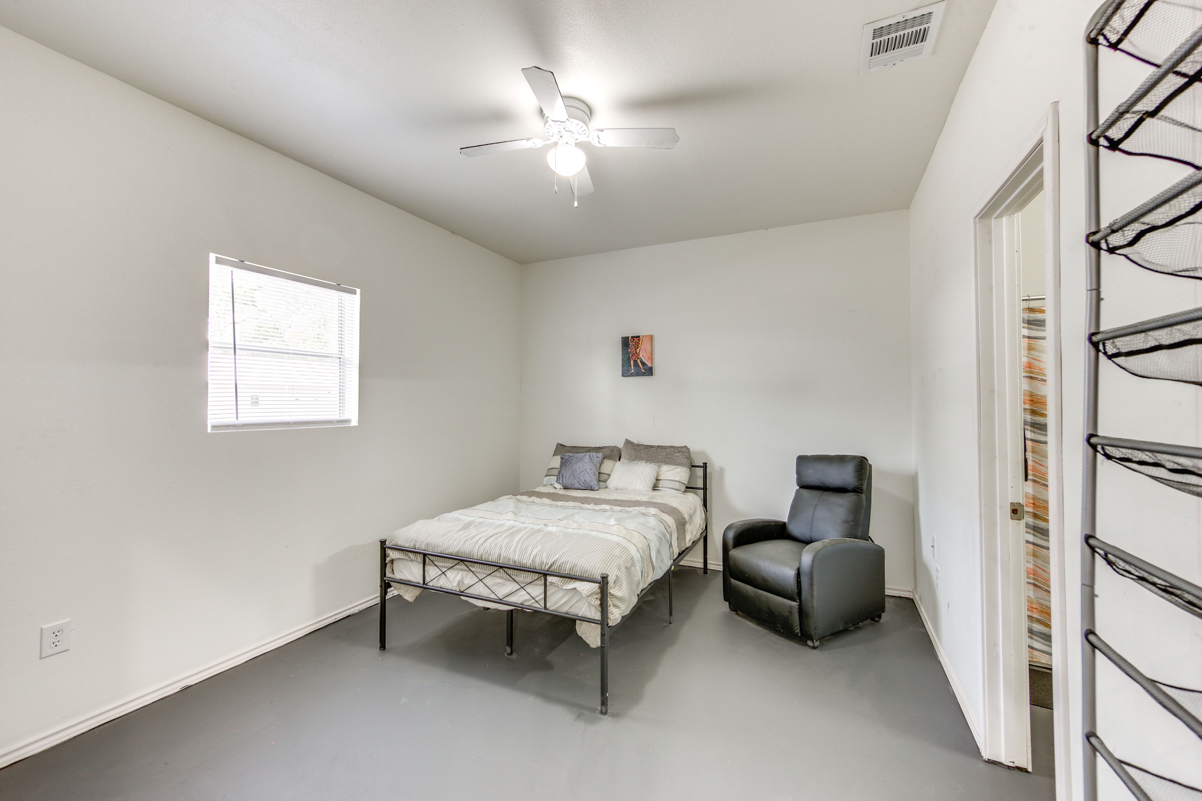 Bedroom 2 | Full Bed