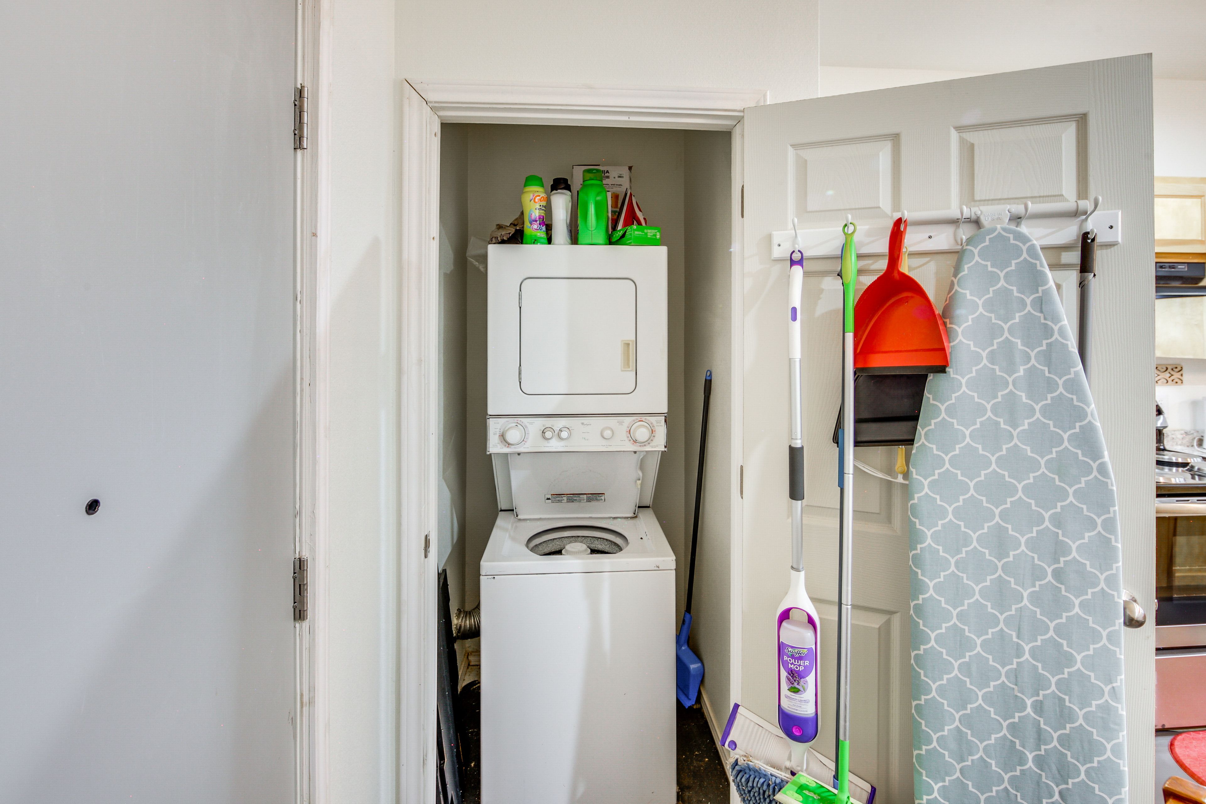 Washer & Dryer