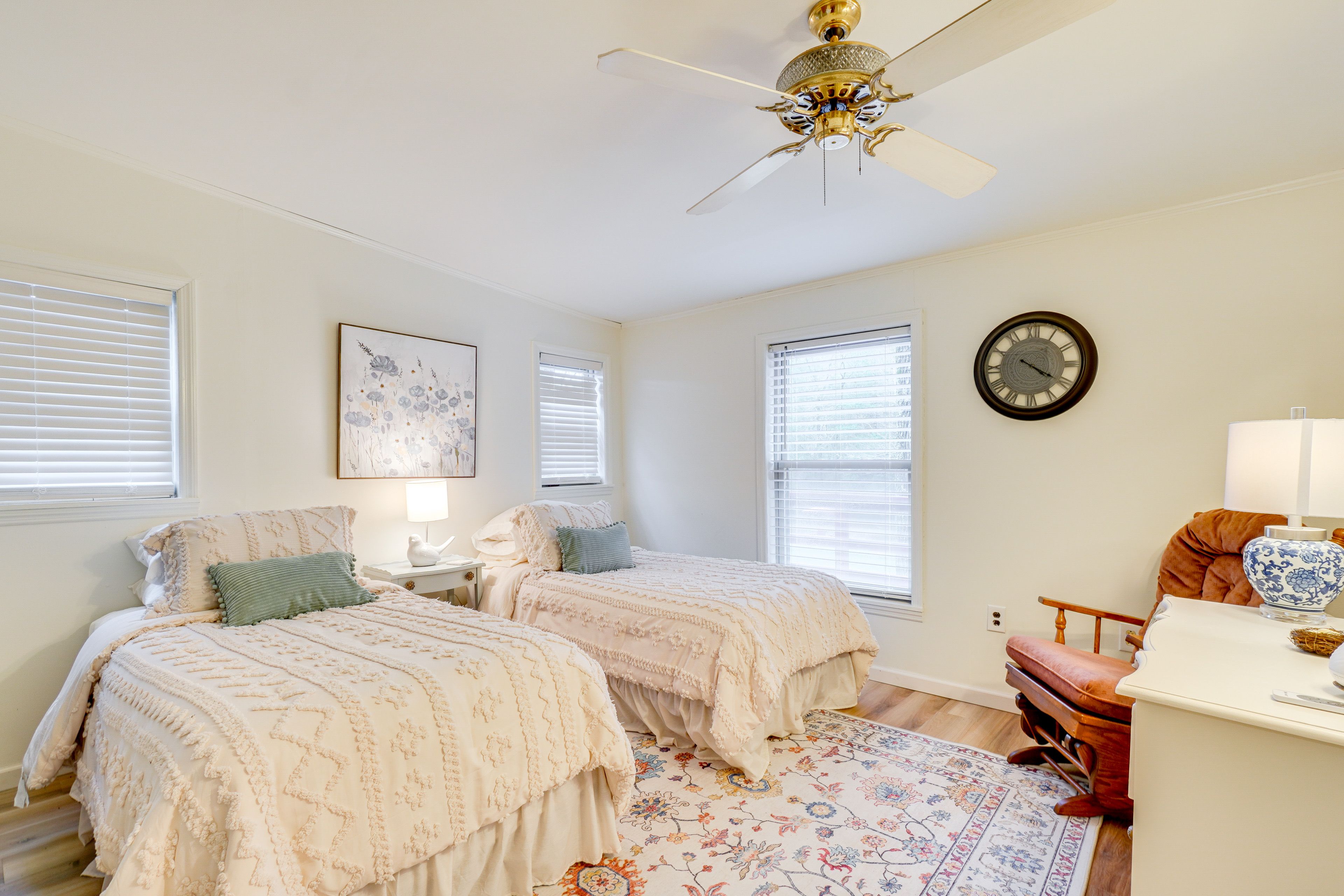 Bedroom 4 | 2 Twin Beds | 1st Floor