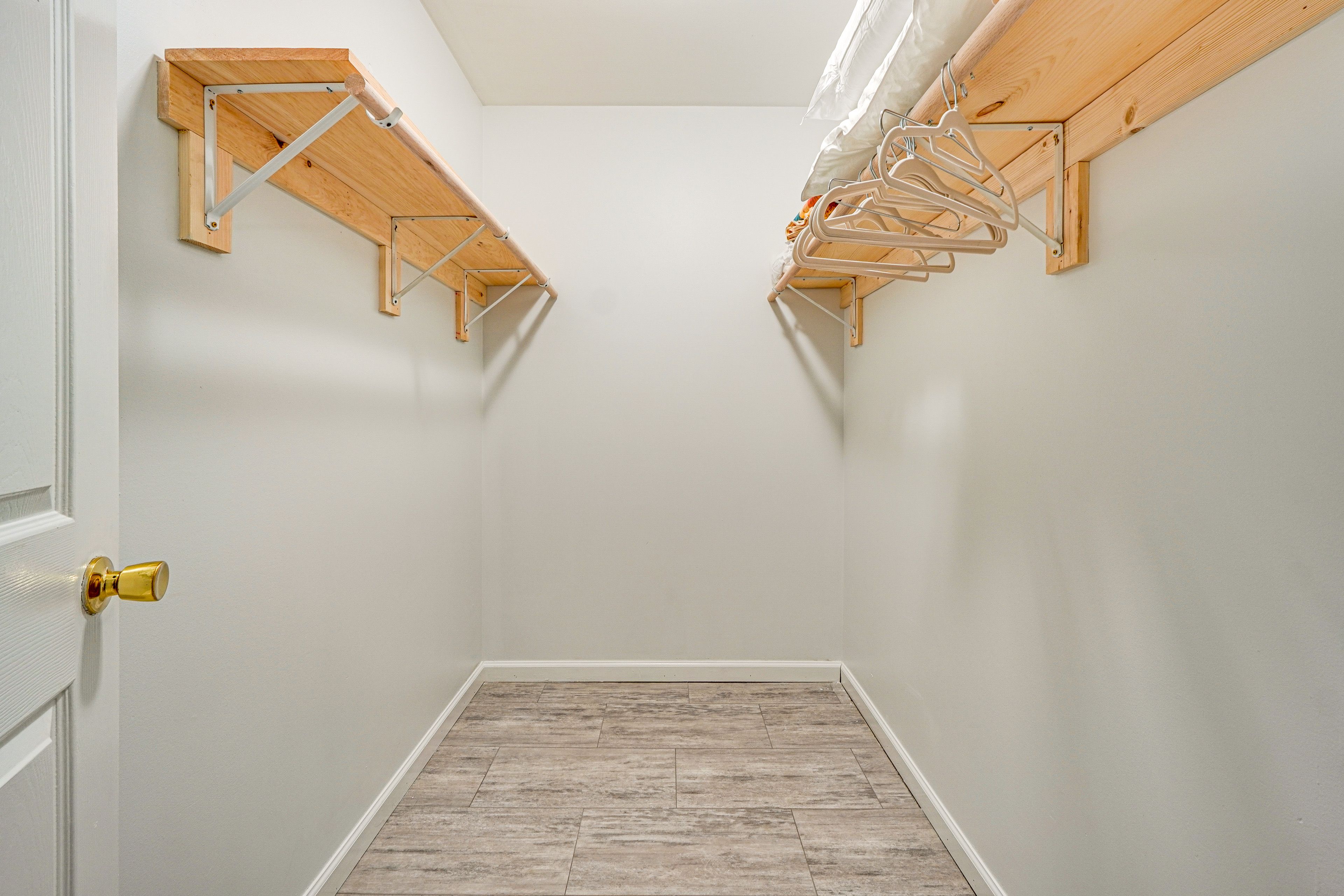 Walk-In Closet | 1st Floor | Access via Bedroom 1