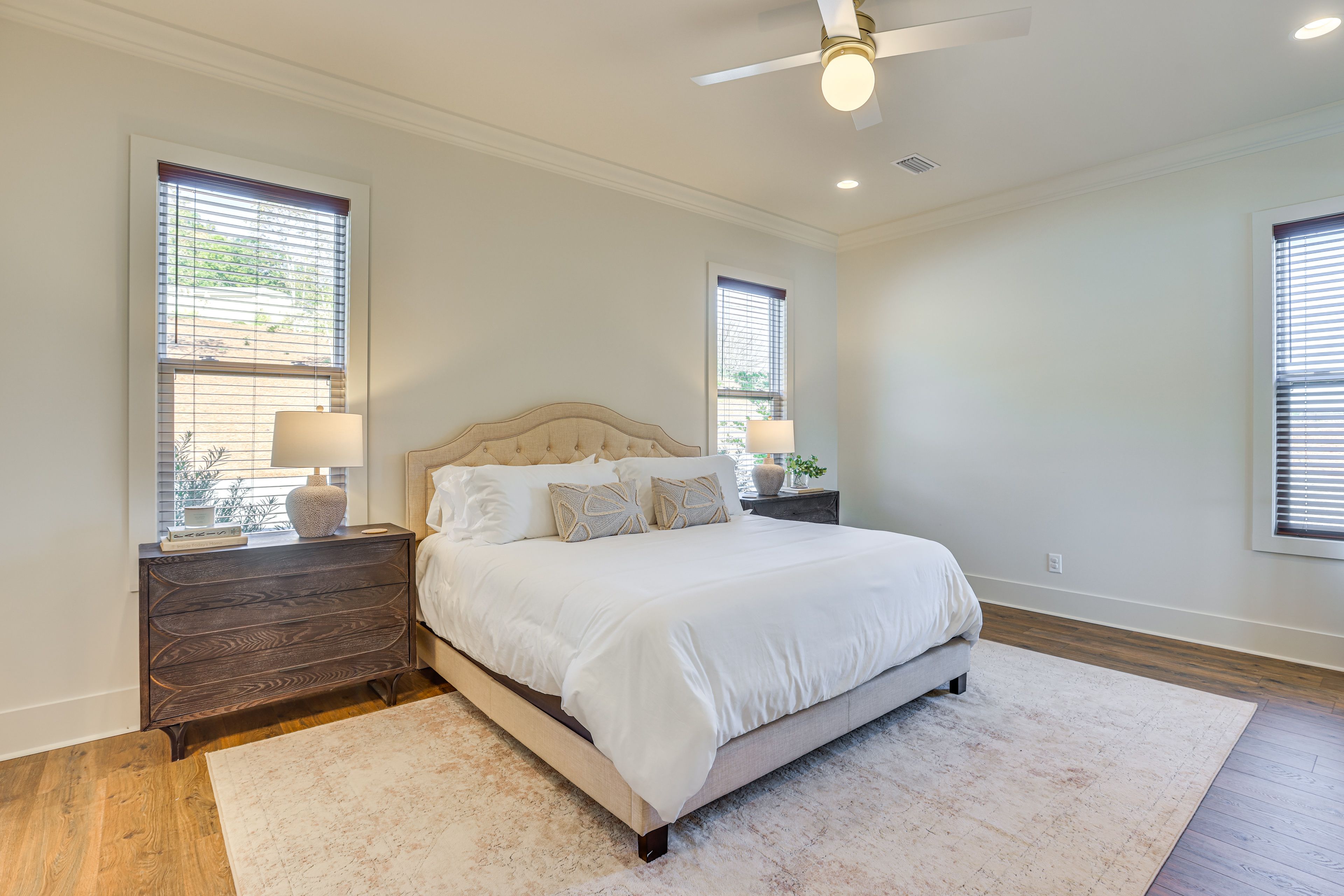 Bedroom 1 | King Bed | Linens Provided | 1st Floor