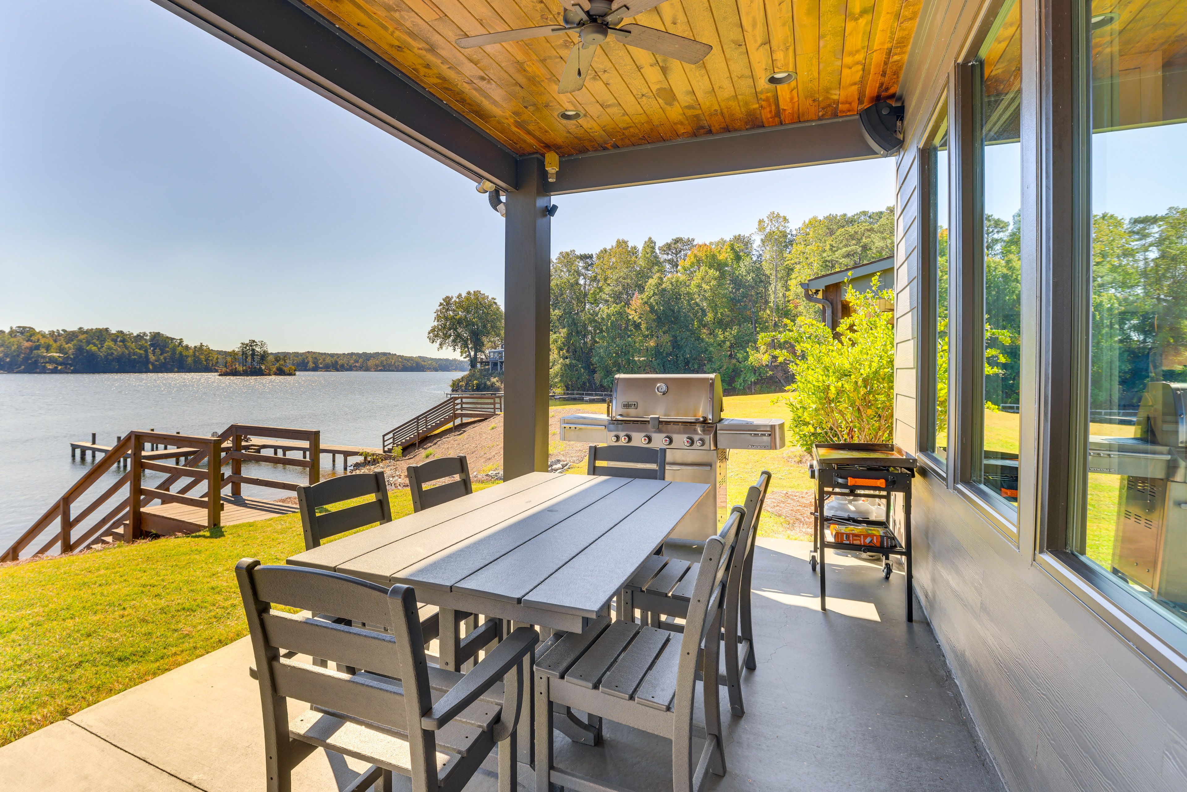 Alexander City Vacation Rental | 4BR | 3.5BA | 2,285 Sq Ft | 2 Steps to Enter
