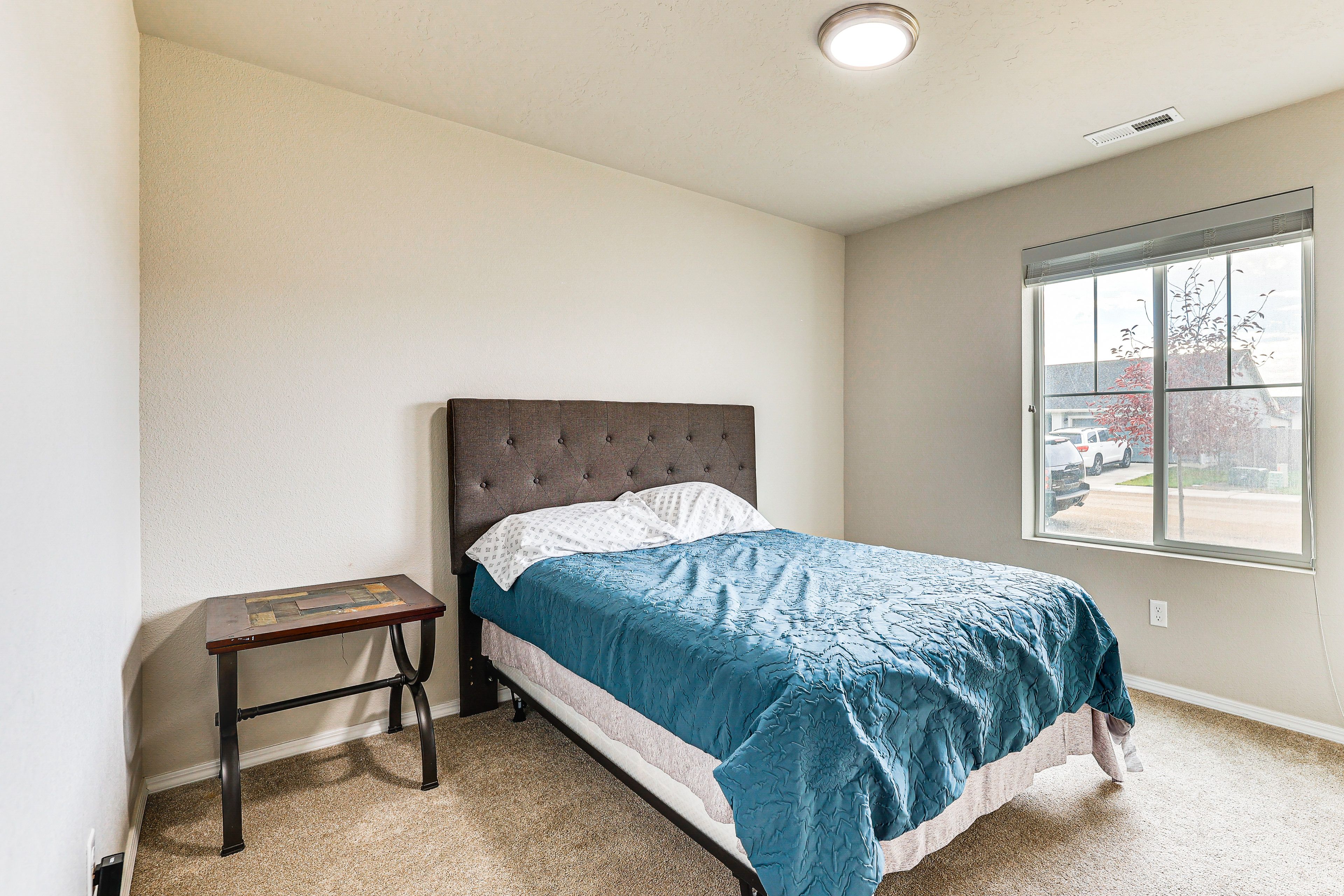 Bedroom 2 | Full Bed
