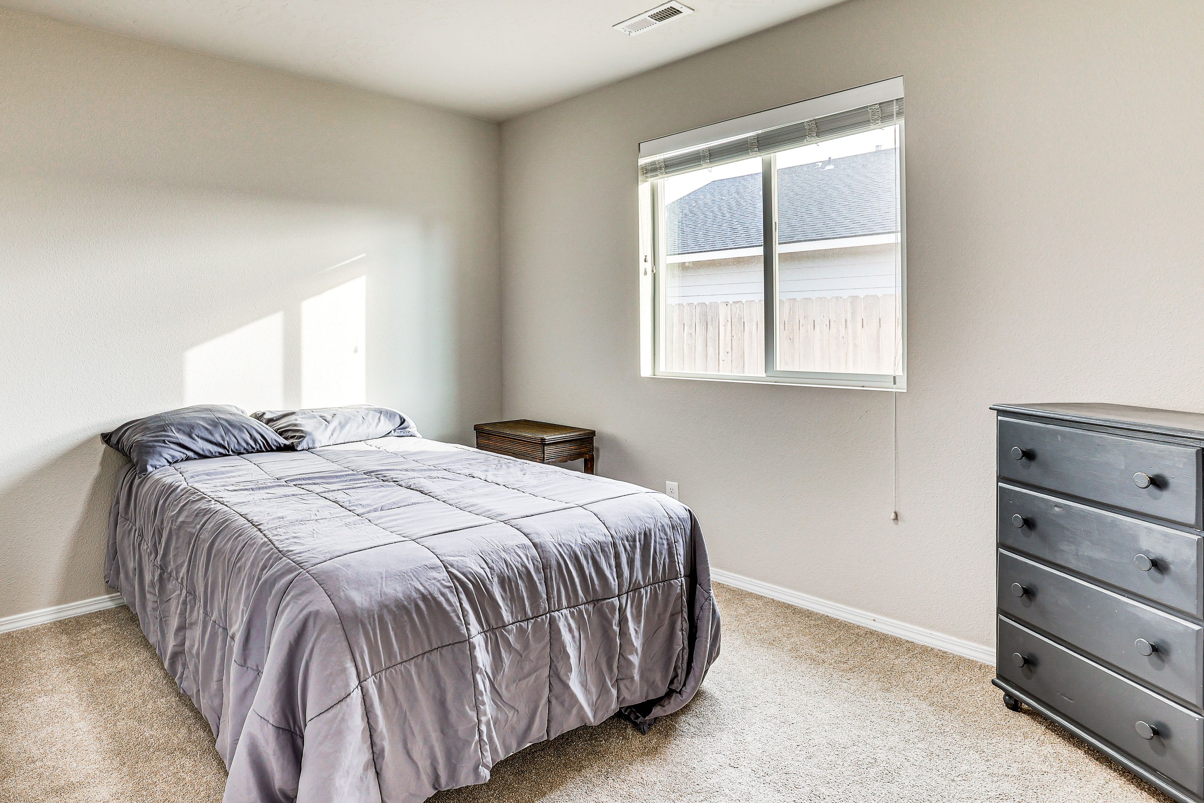 Bedroom 3 | Full Bed