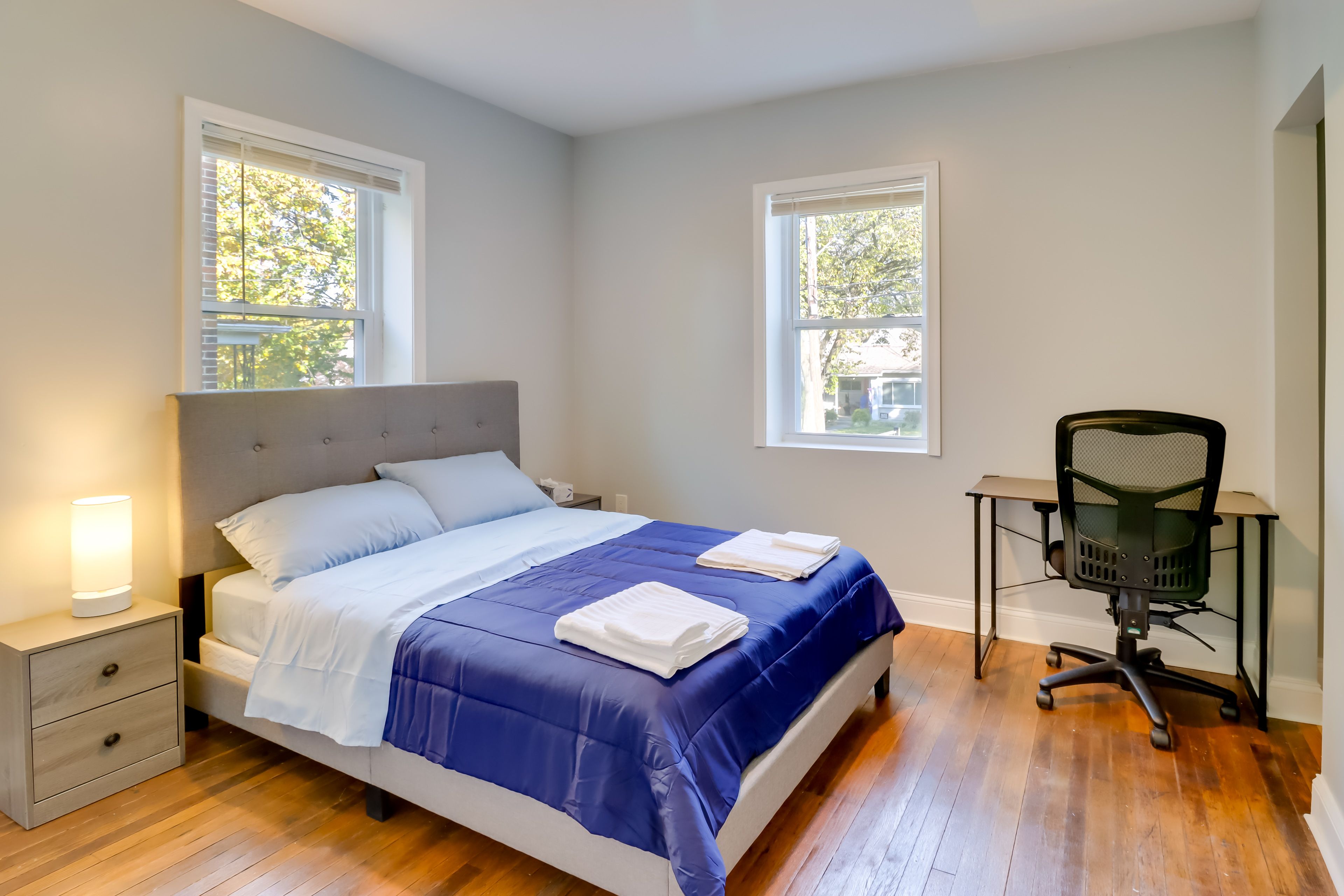 Bedroom 1 | Full Bed | 1st Floor