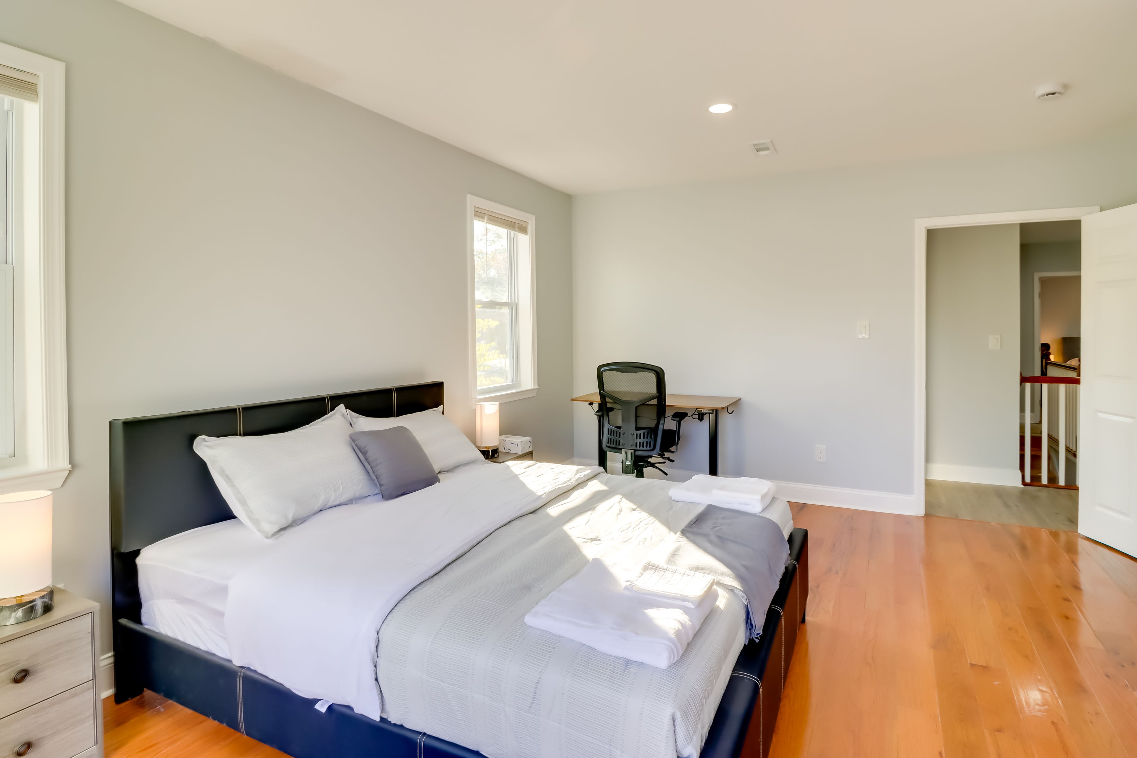 Bedroom 7 | Queen Bed | 2nd Floor