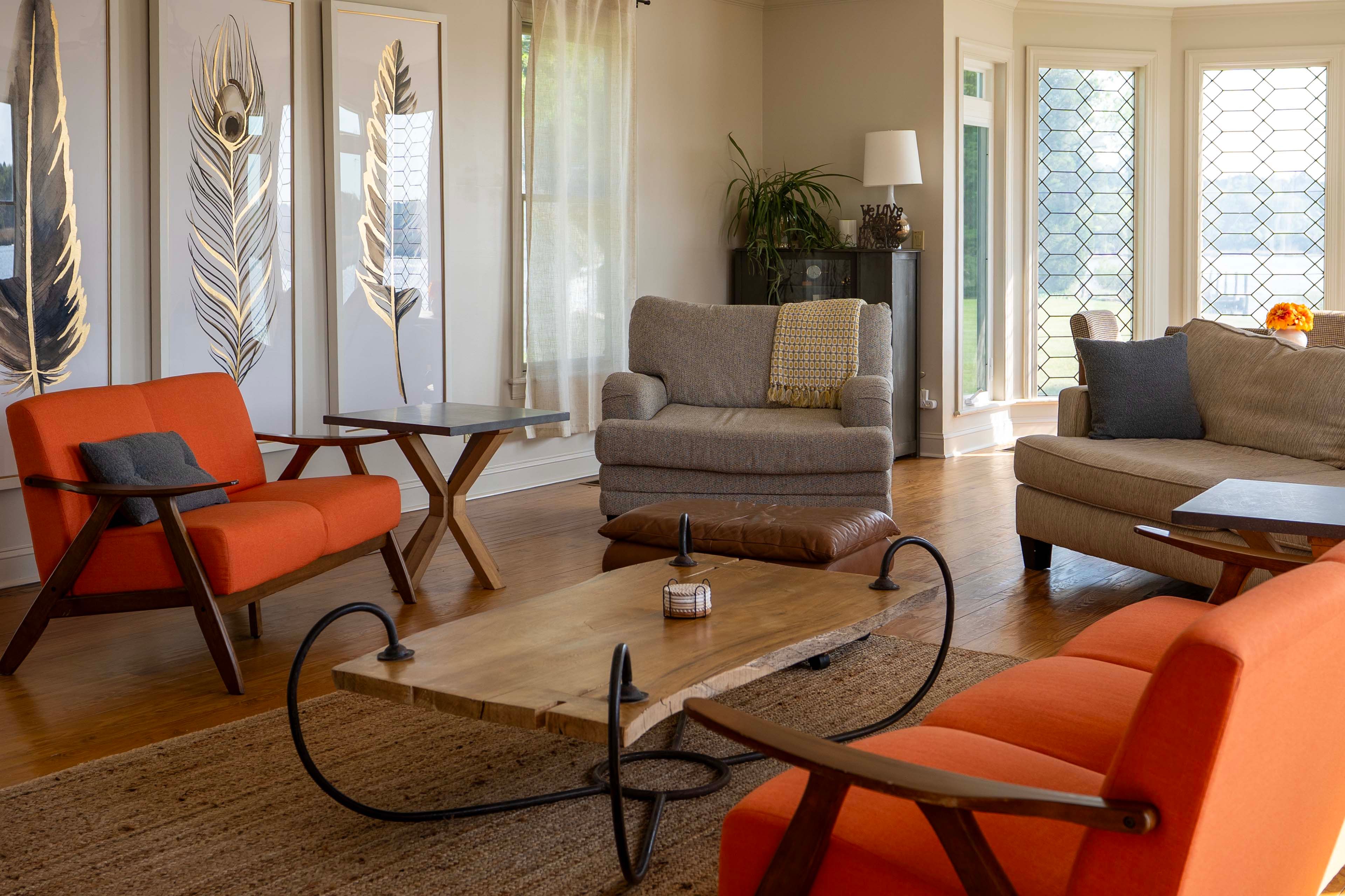 Living Room | 1st Floor | Dining Table