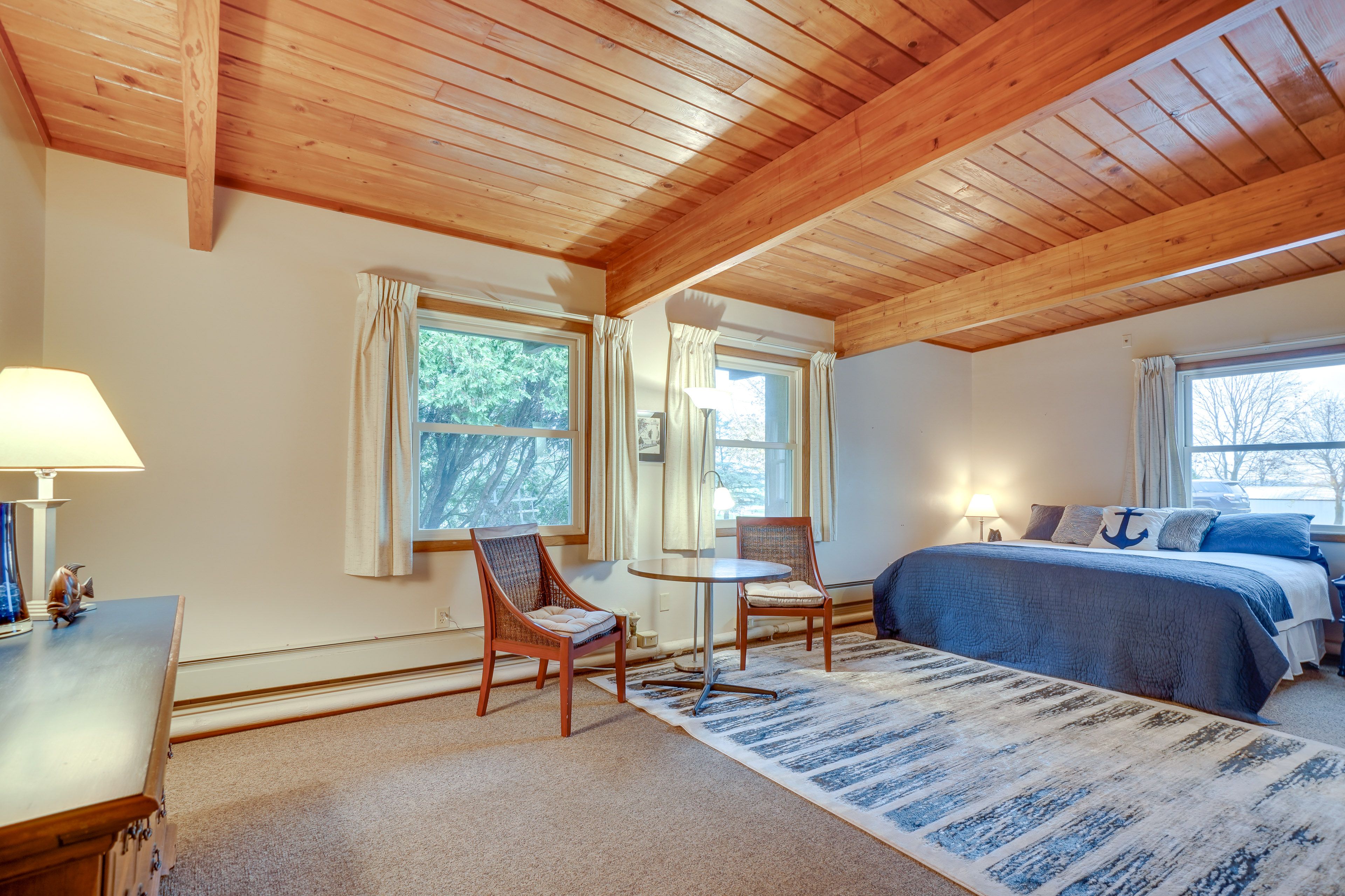 Bedroom 3 | King Bed
