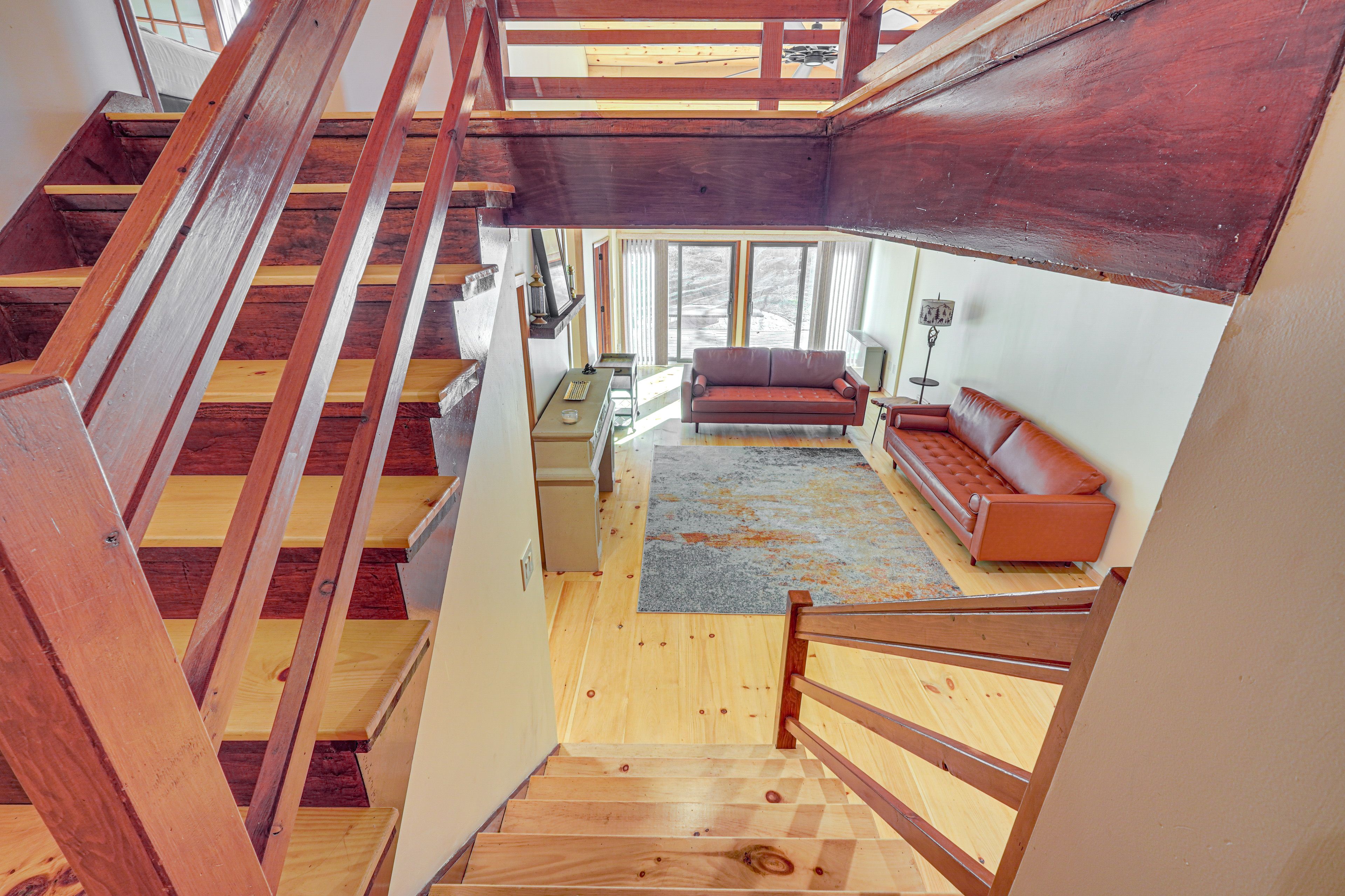 Stairs to 2nd Floor