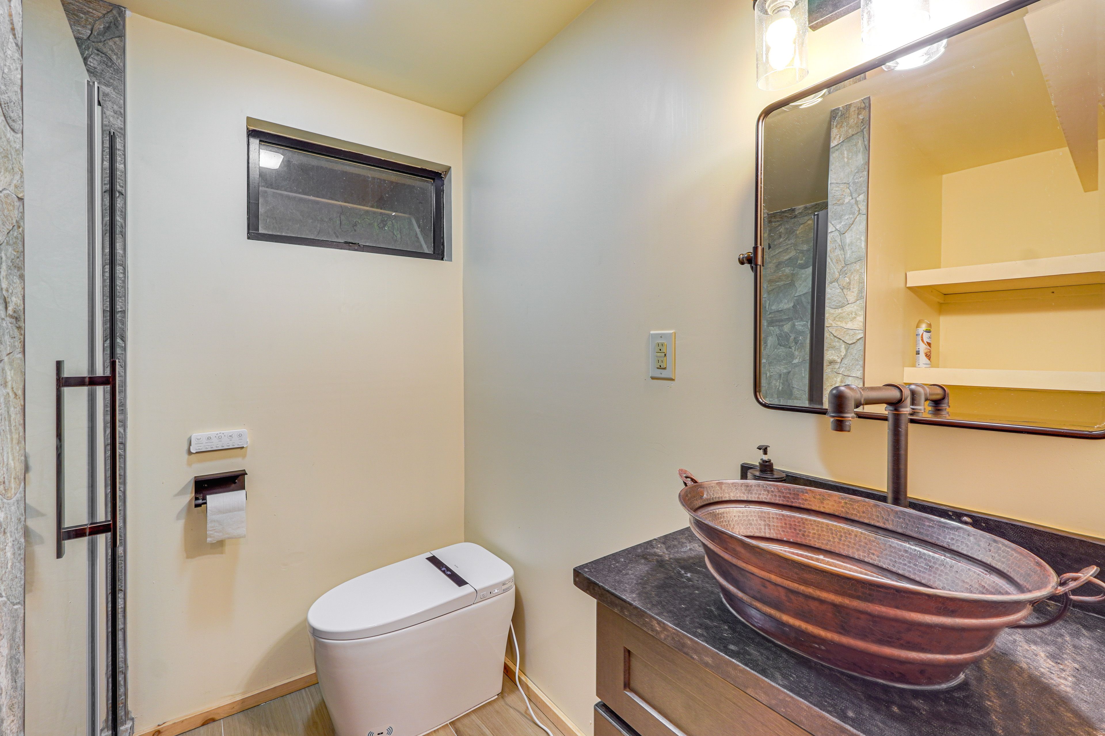 Bathroom | Basement Level