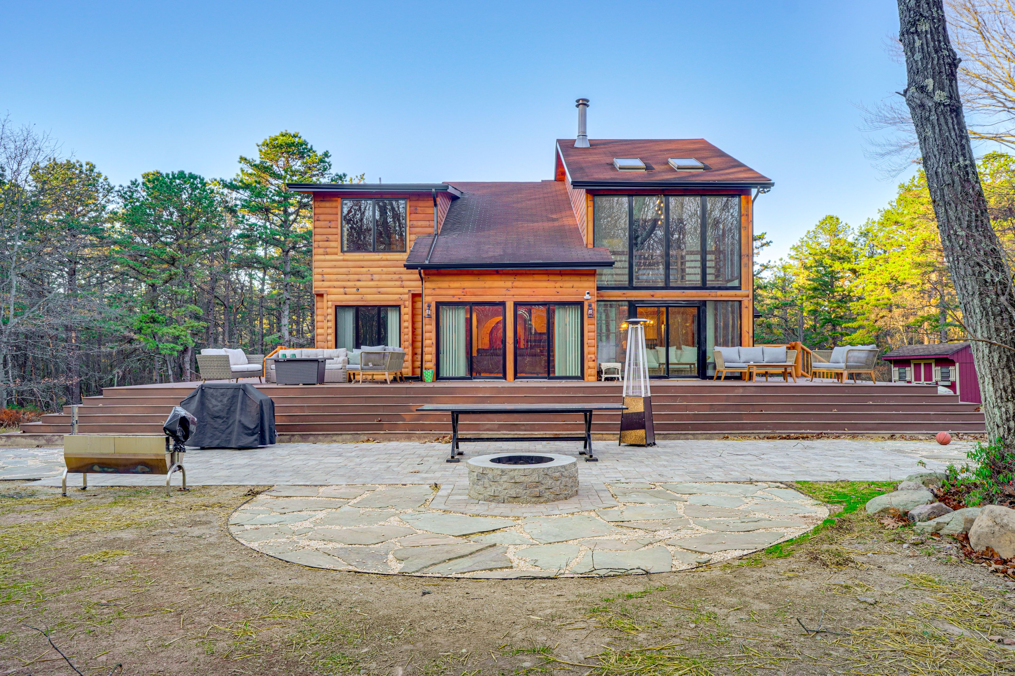 Private Patio | Fire Pit | Standing Heater