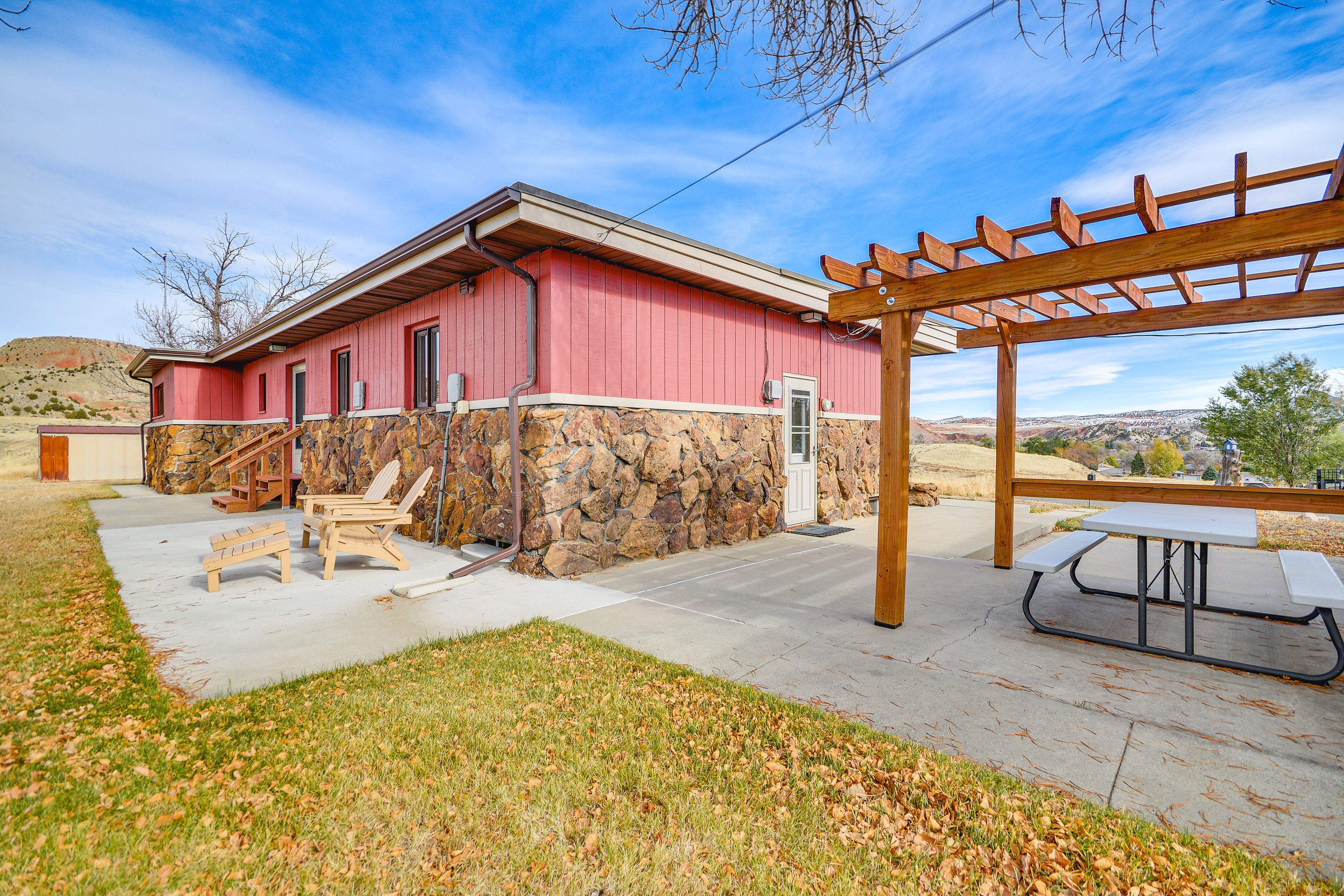 Patio | Picnic Area | Charcoal Grill