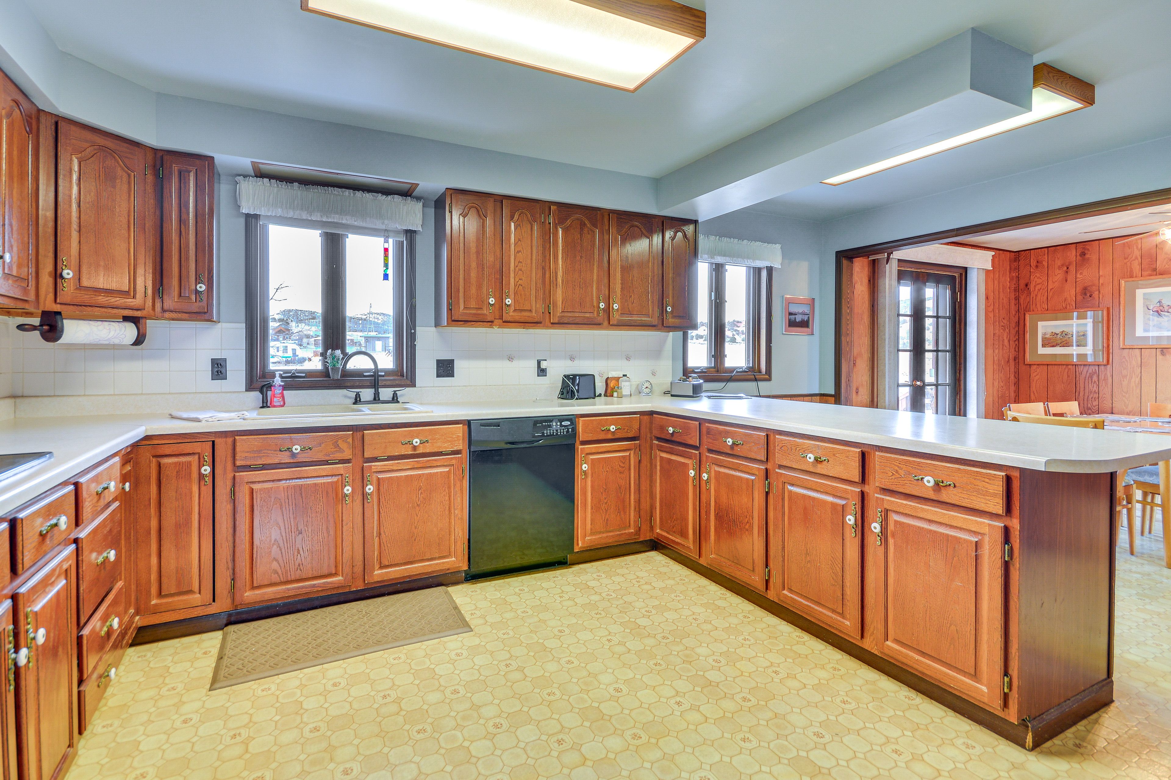 Kitchen | Cooking Basics | Drip Coffee Maker | Toaster | Main Level