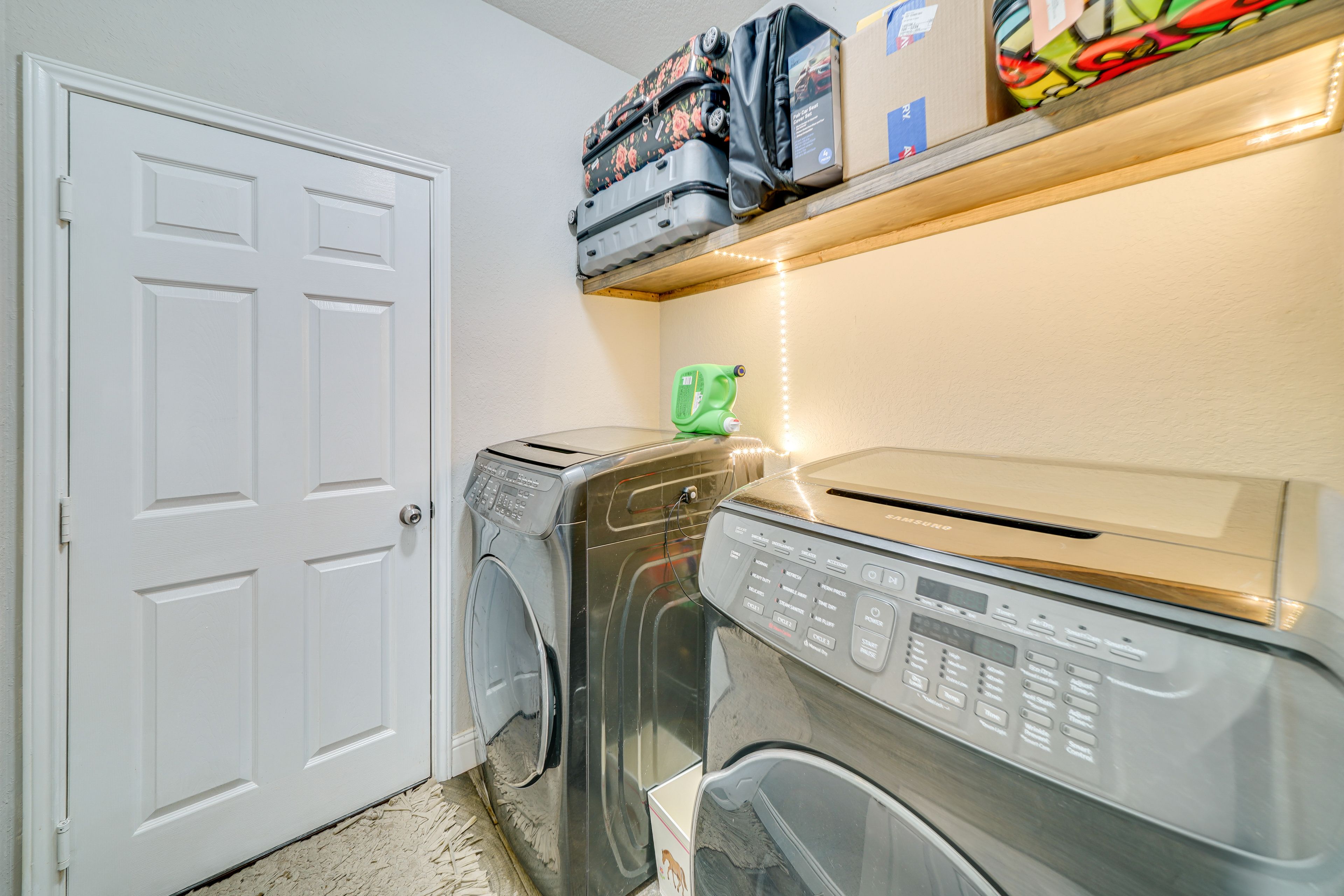 Washer & Dryer