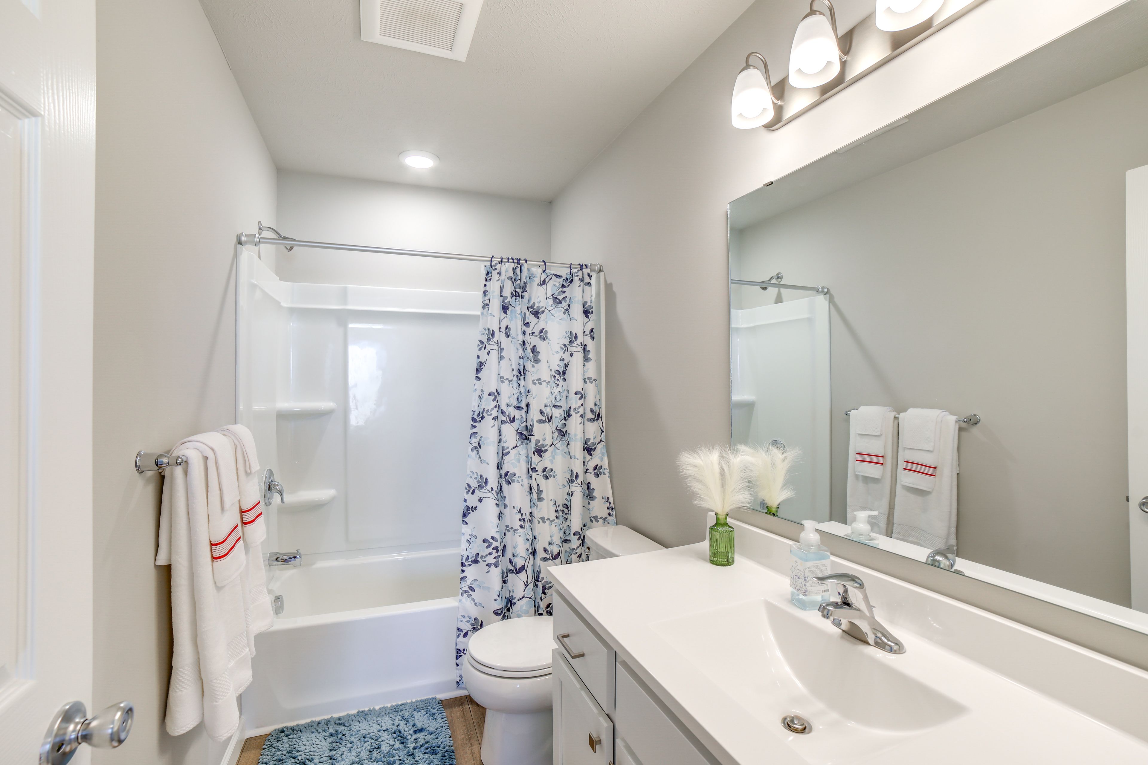 Bathroom | Towels Provided | 2nd Floor