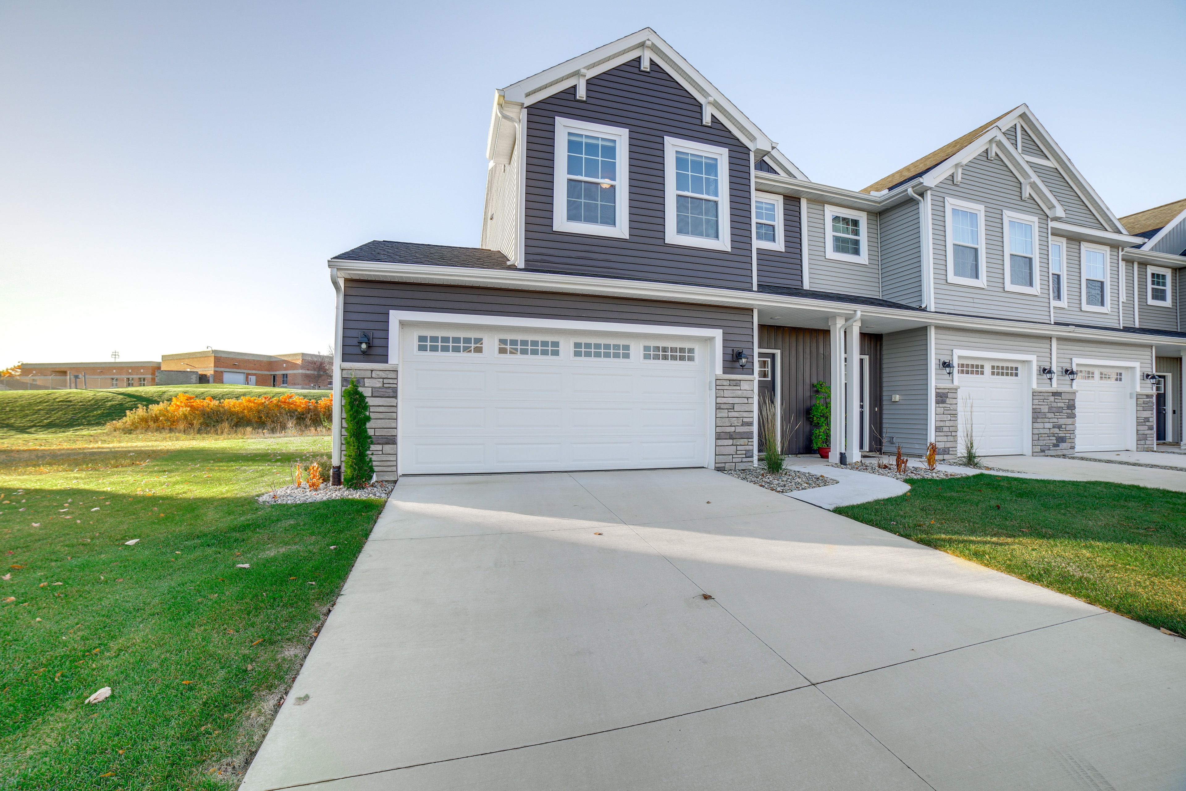 Exterior | Driveway (4 Vehicles) | Garage (2 Vehicles)