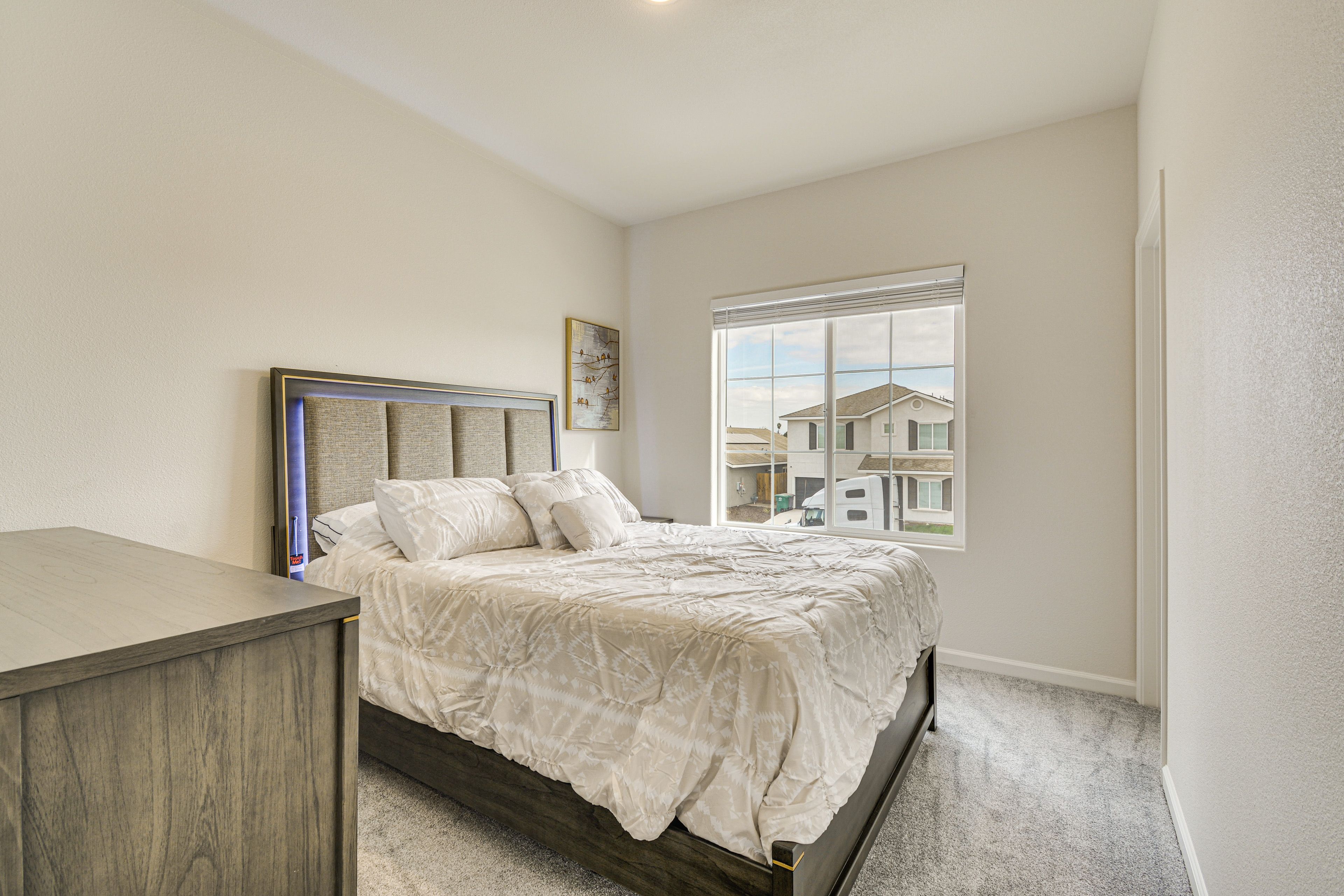Bedroom 4 | Queen Bed | 2nd Floor