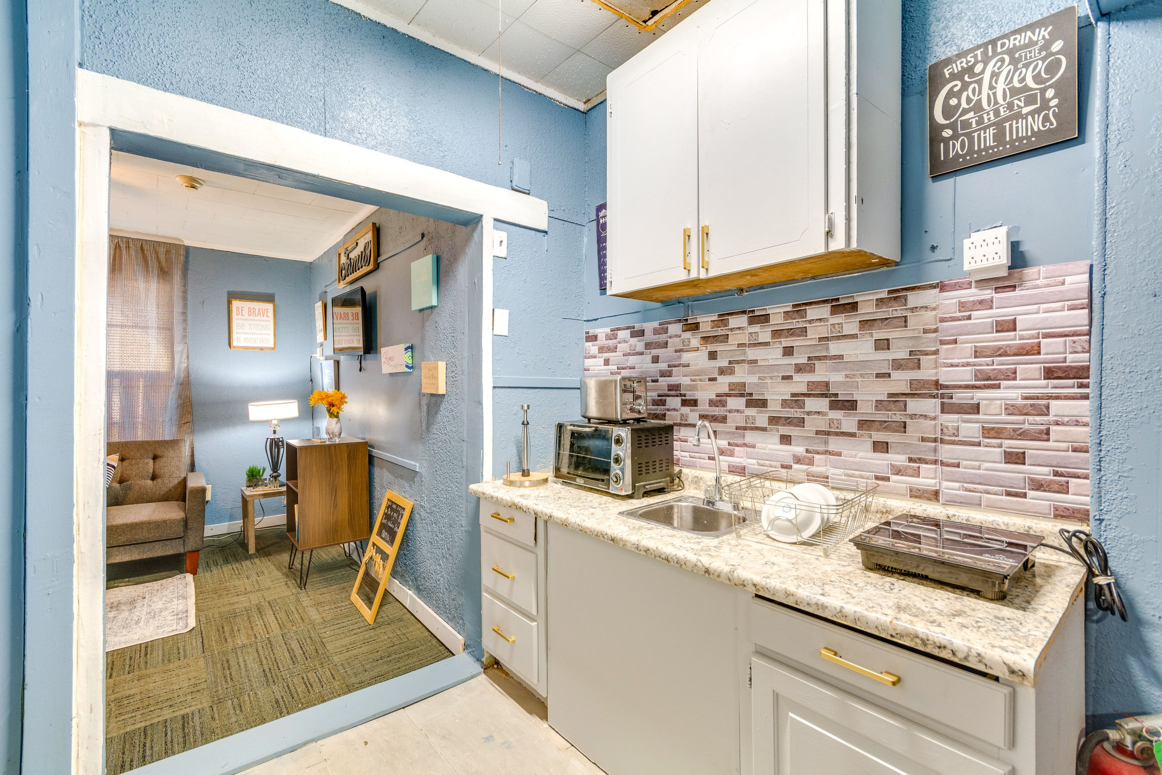 Kitchenette