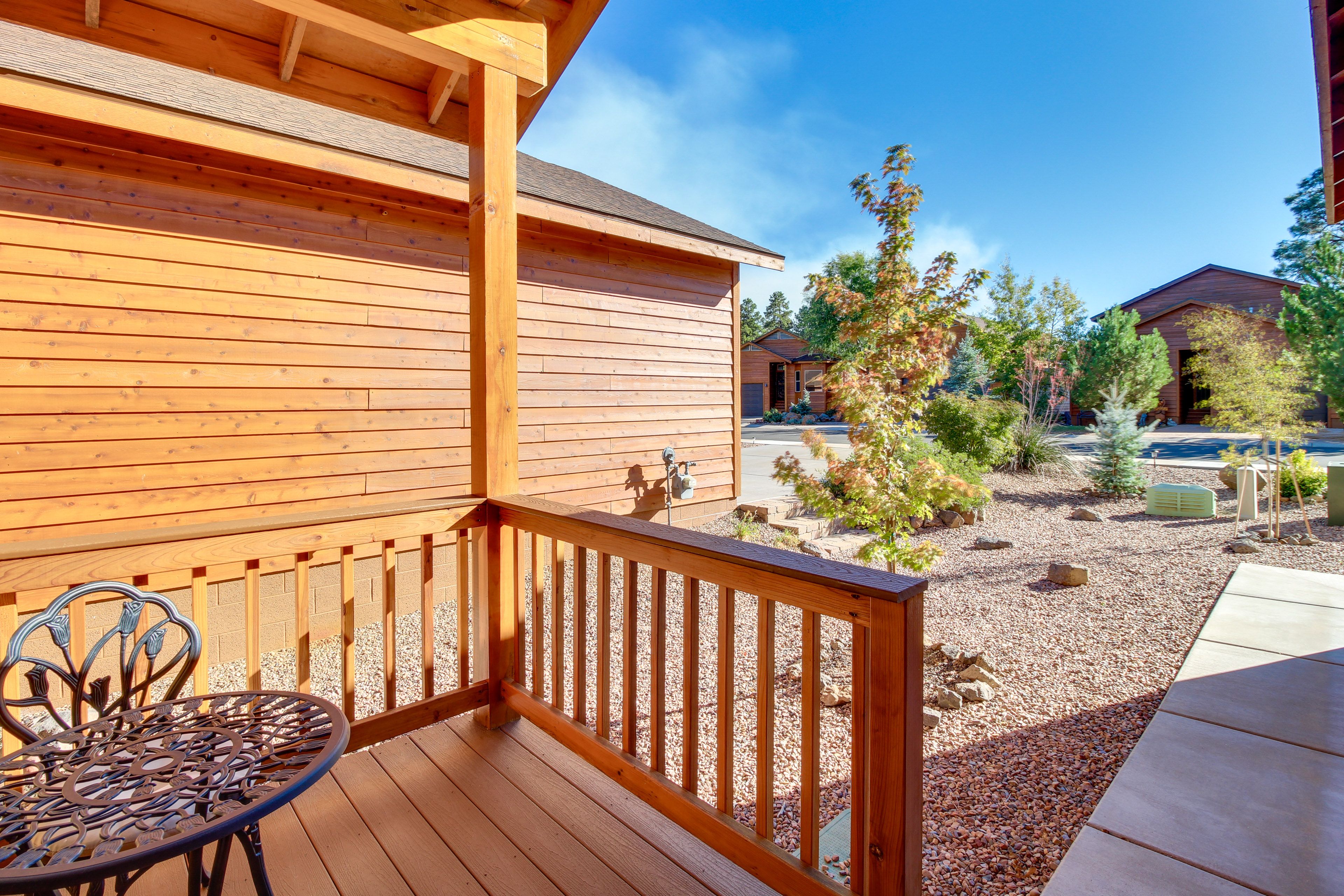 Front Porch | Seating