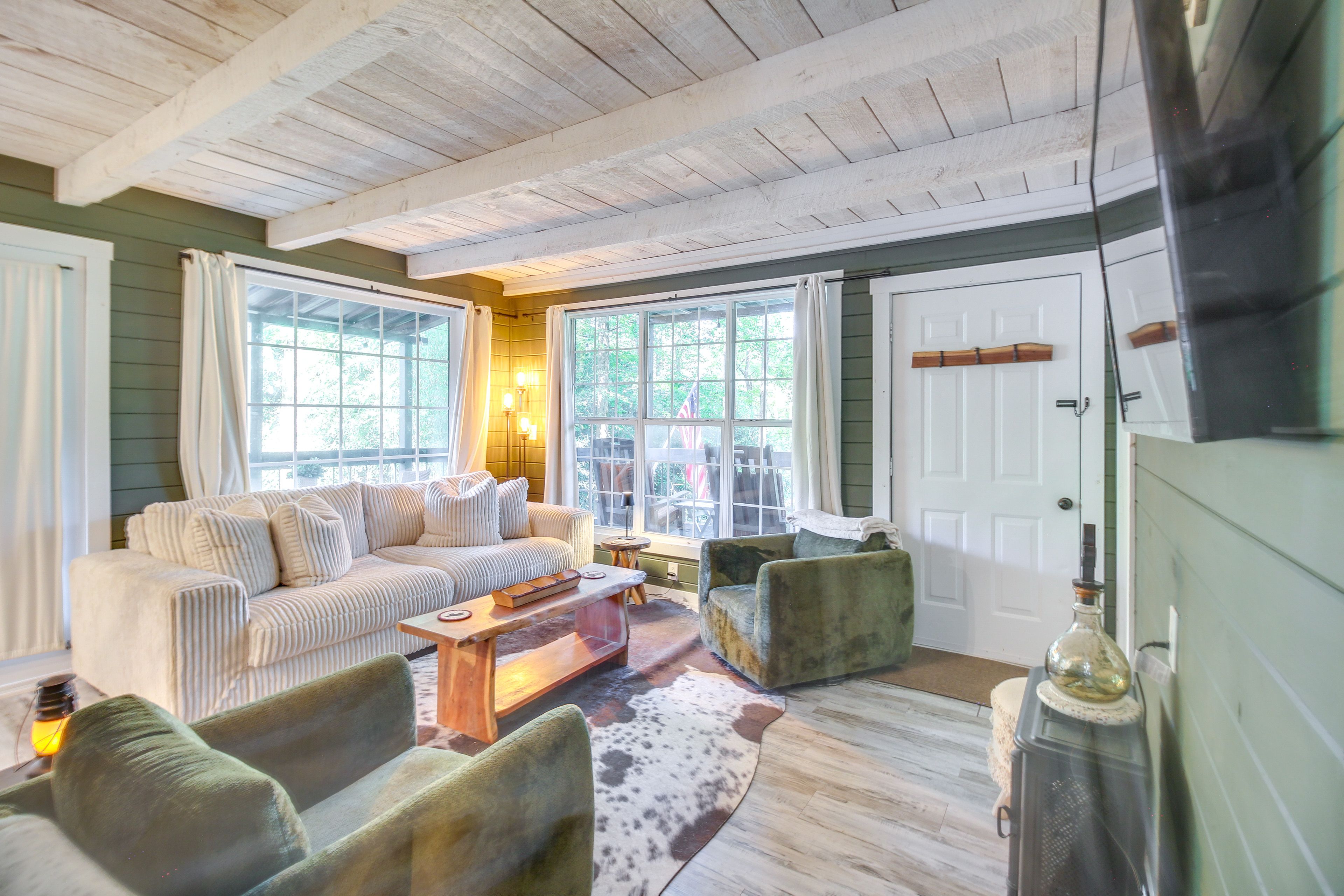 Living Room | 1st Floor