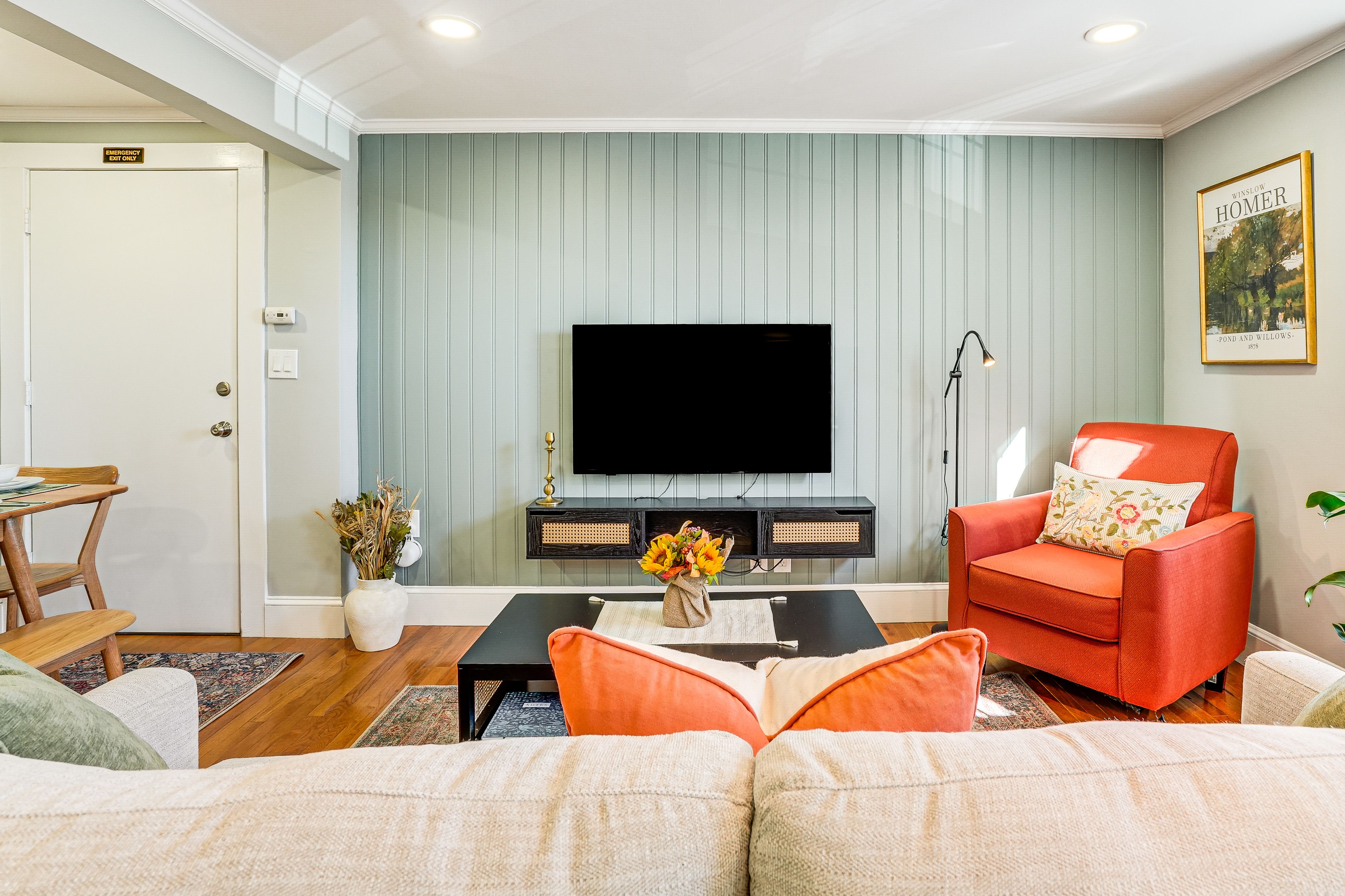 Boston Vacation Rental | 3BR | 1BA | 900 Sq Ft | Stairs Required