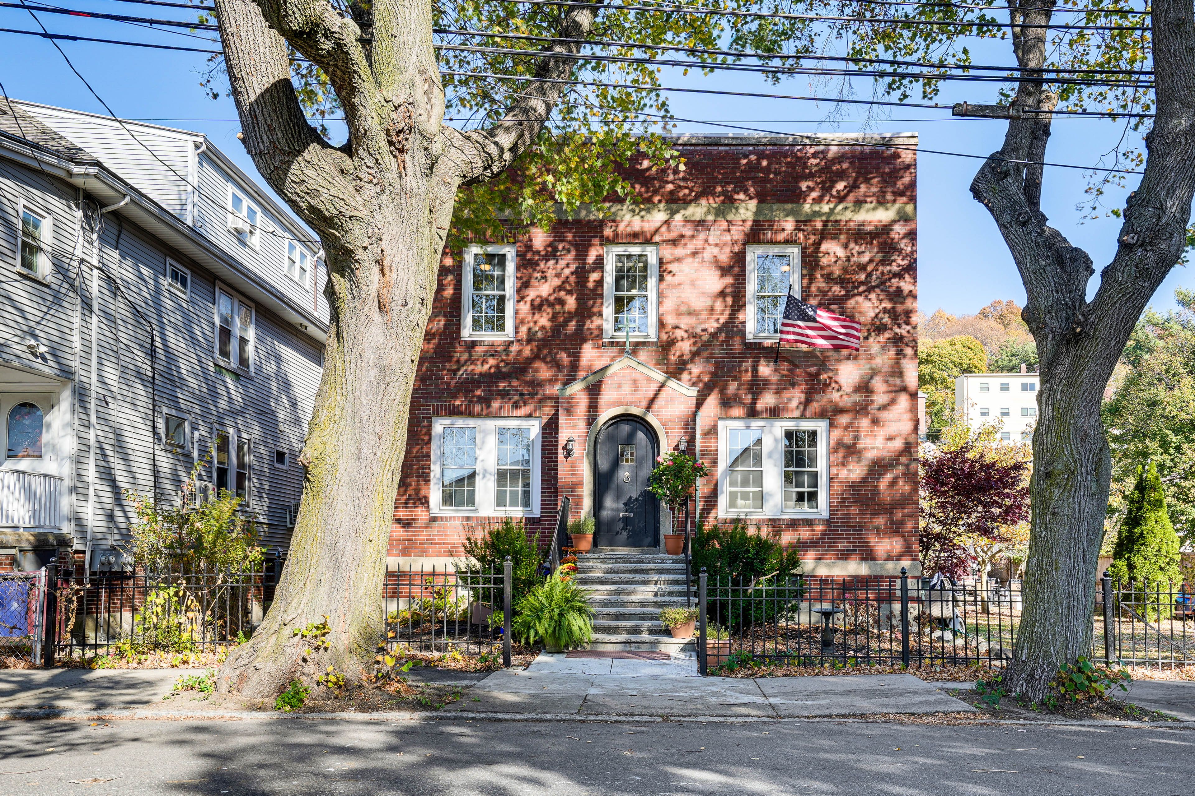 Building Exterior | 2nd-Floor Unit