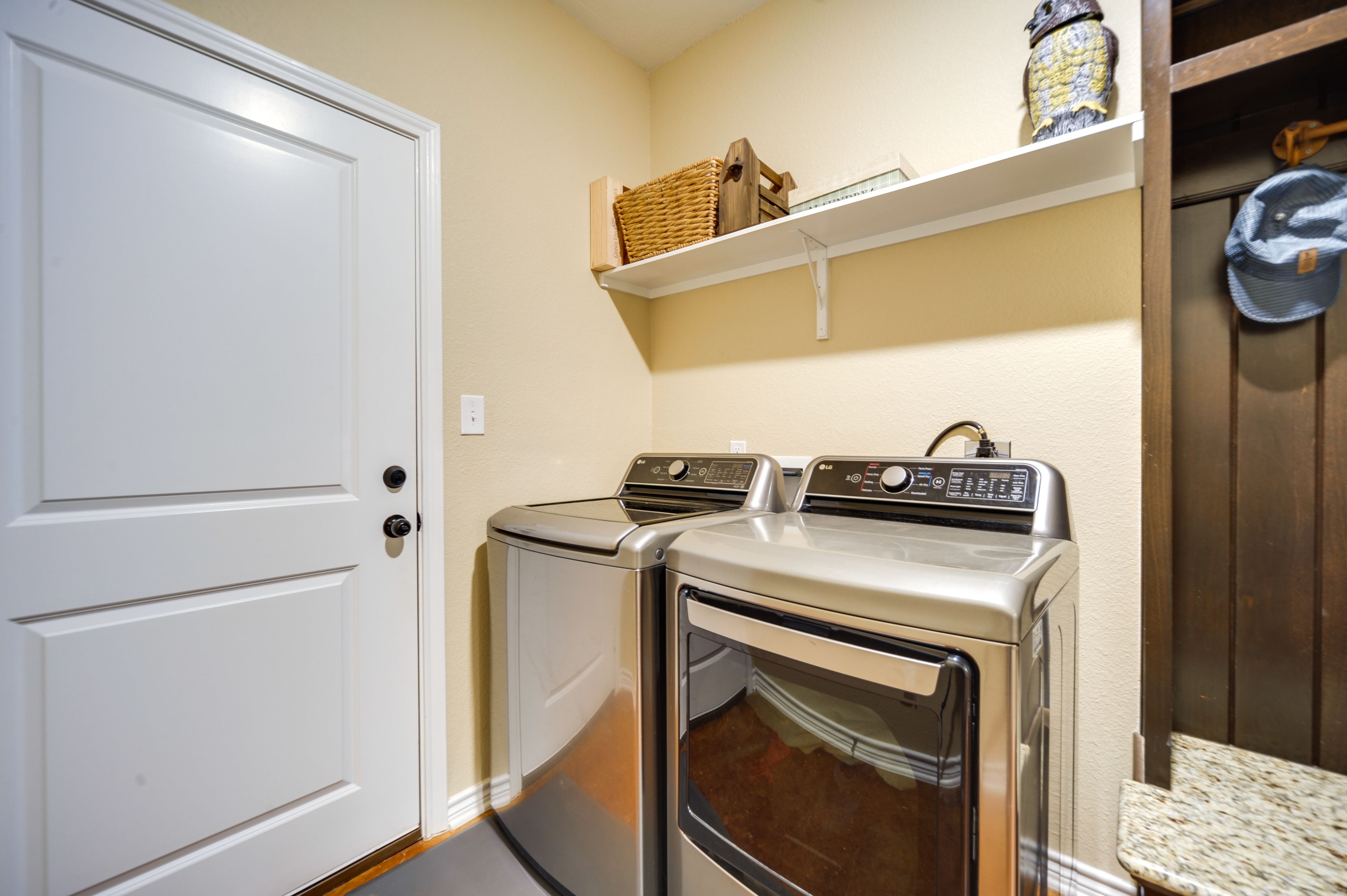 Washer & Dryer
