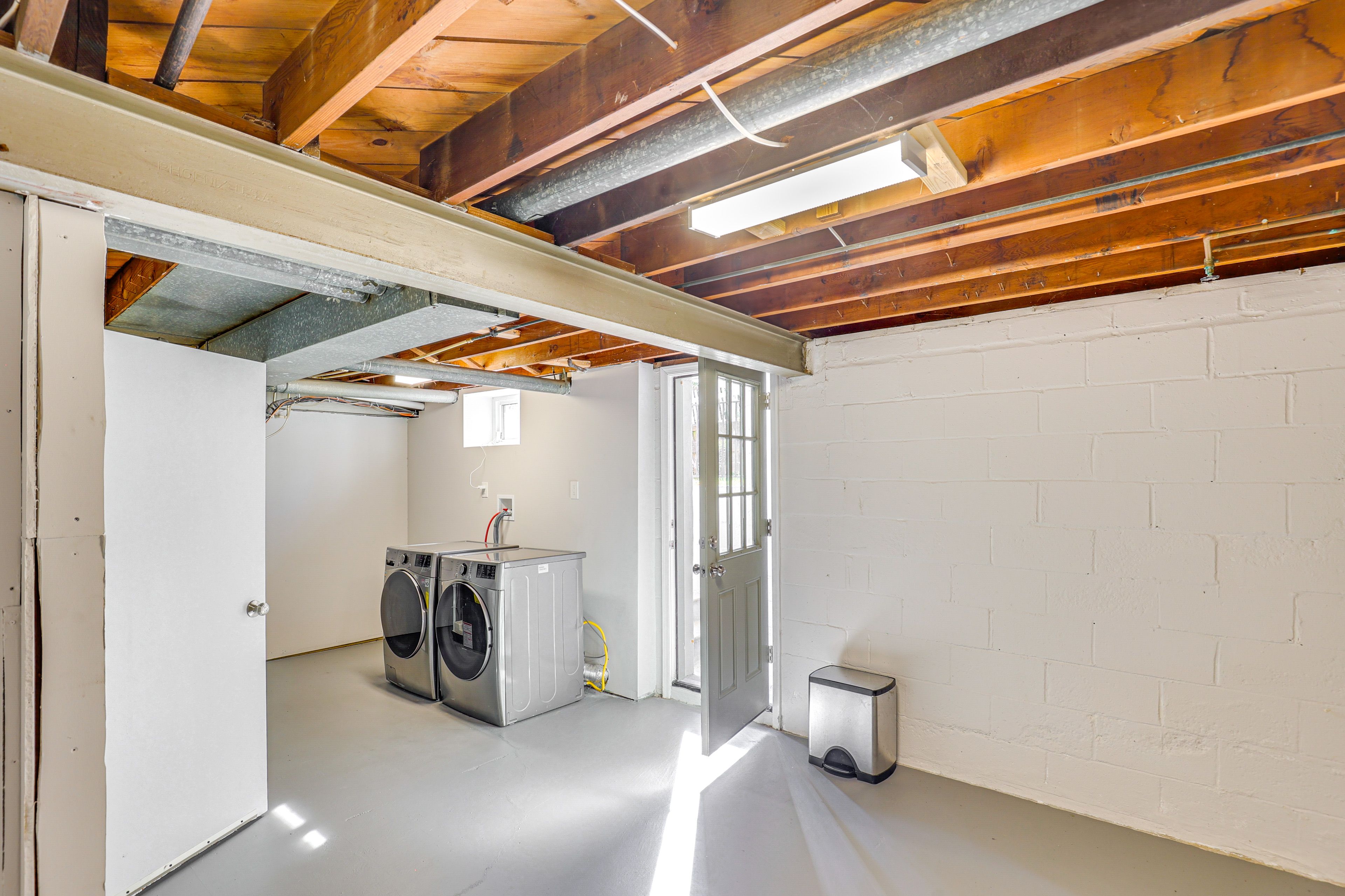 Washer & Dryer | Lower Level