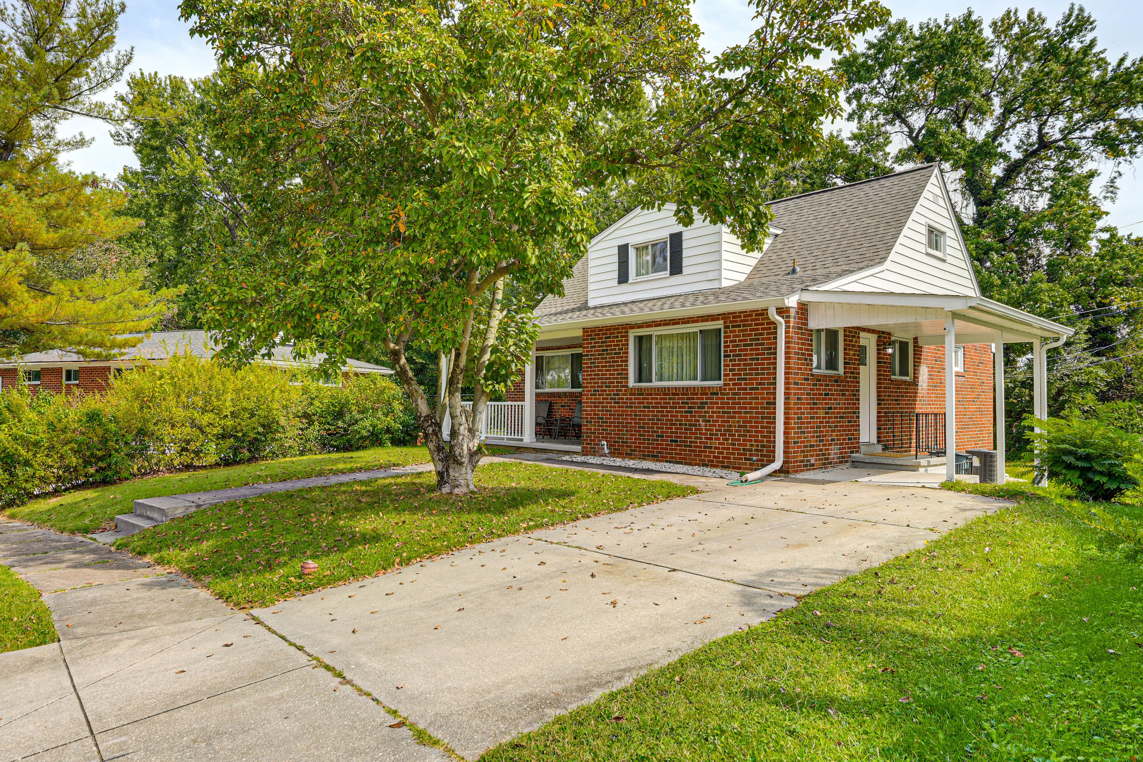 Parking | Driveway (2 Vehicles) | Free Street Parking