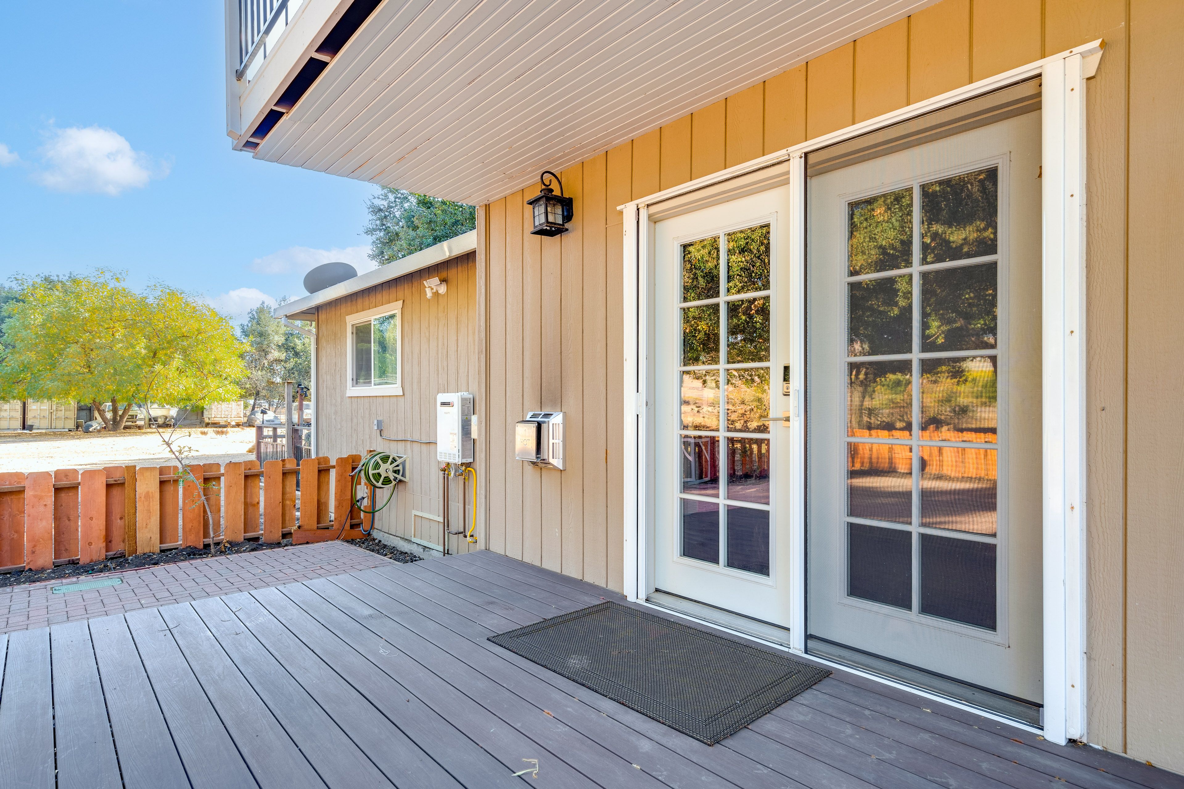 Cottage Exterior | Keyless Entry | Deck w/ Heater