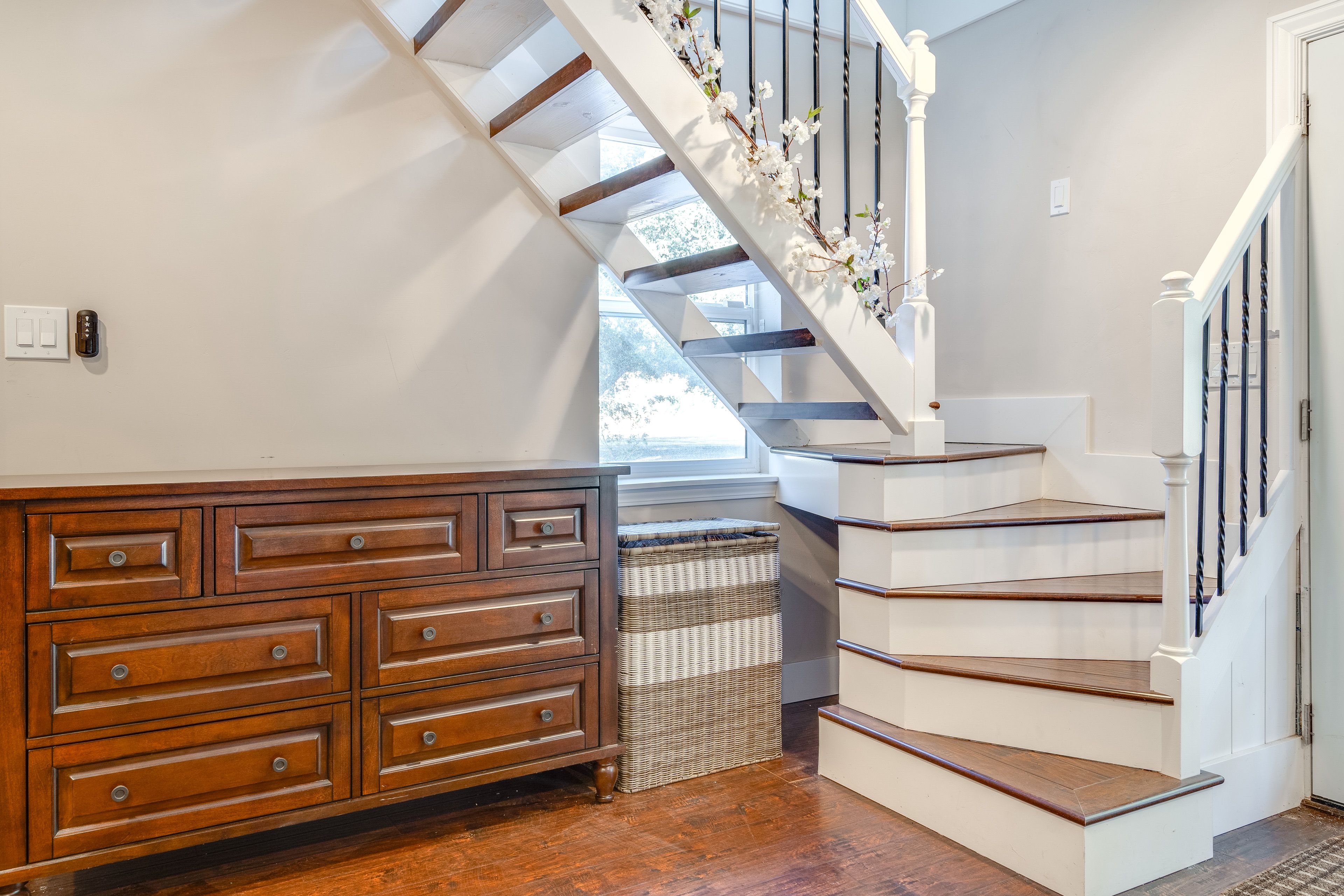2nd Floor Access