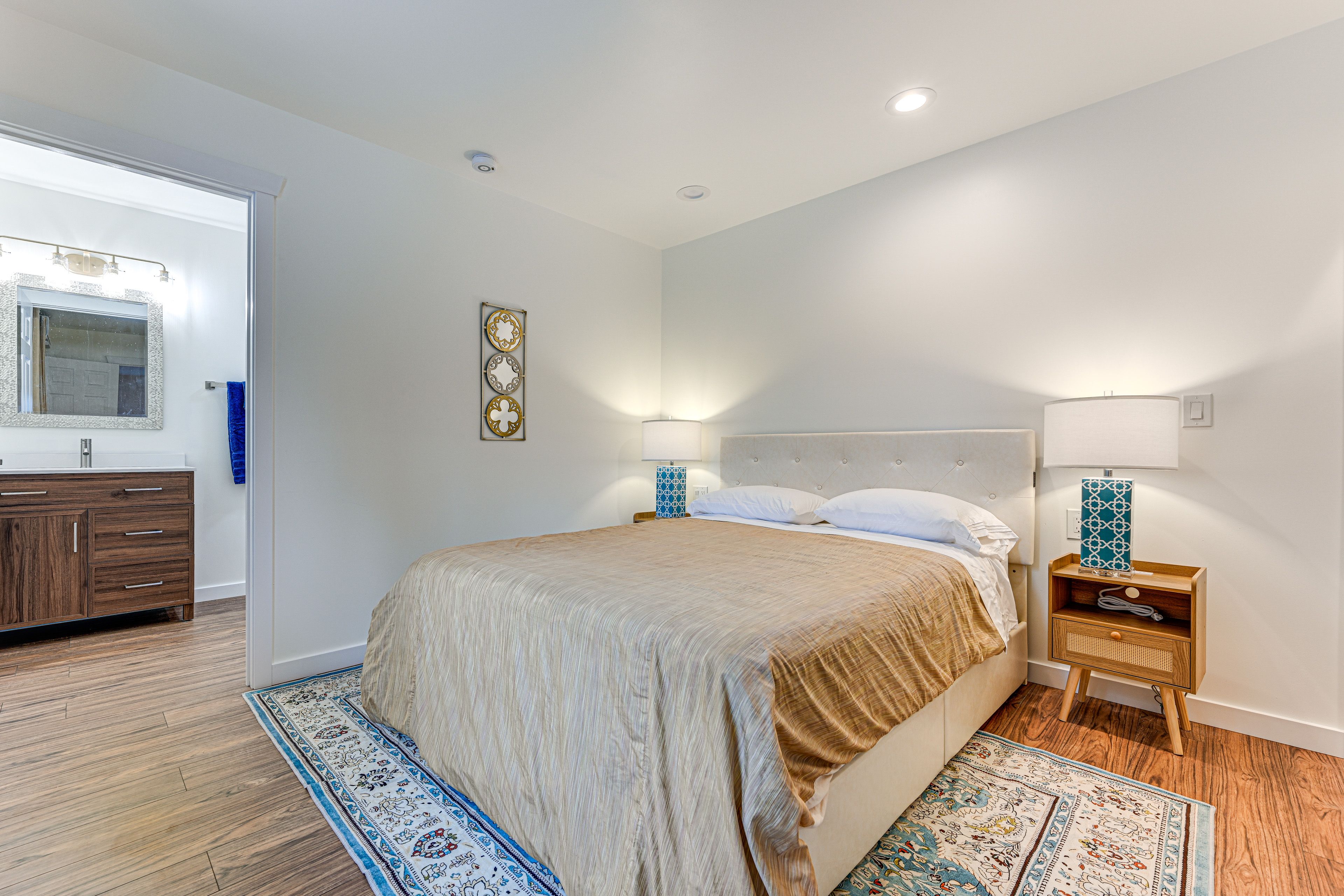 Bedroom 1 | Queen Bed | Linens Provided