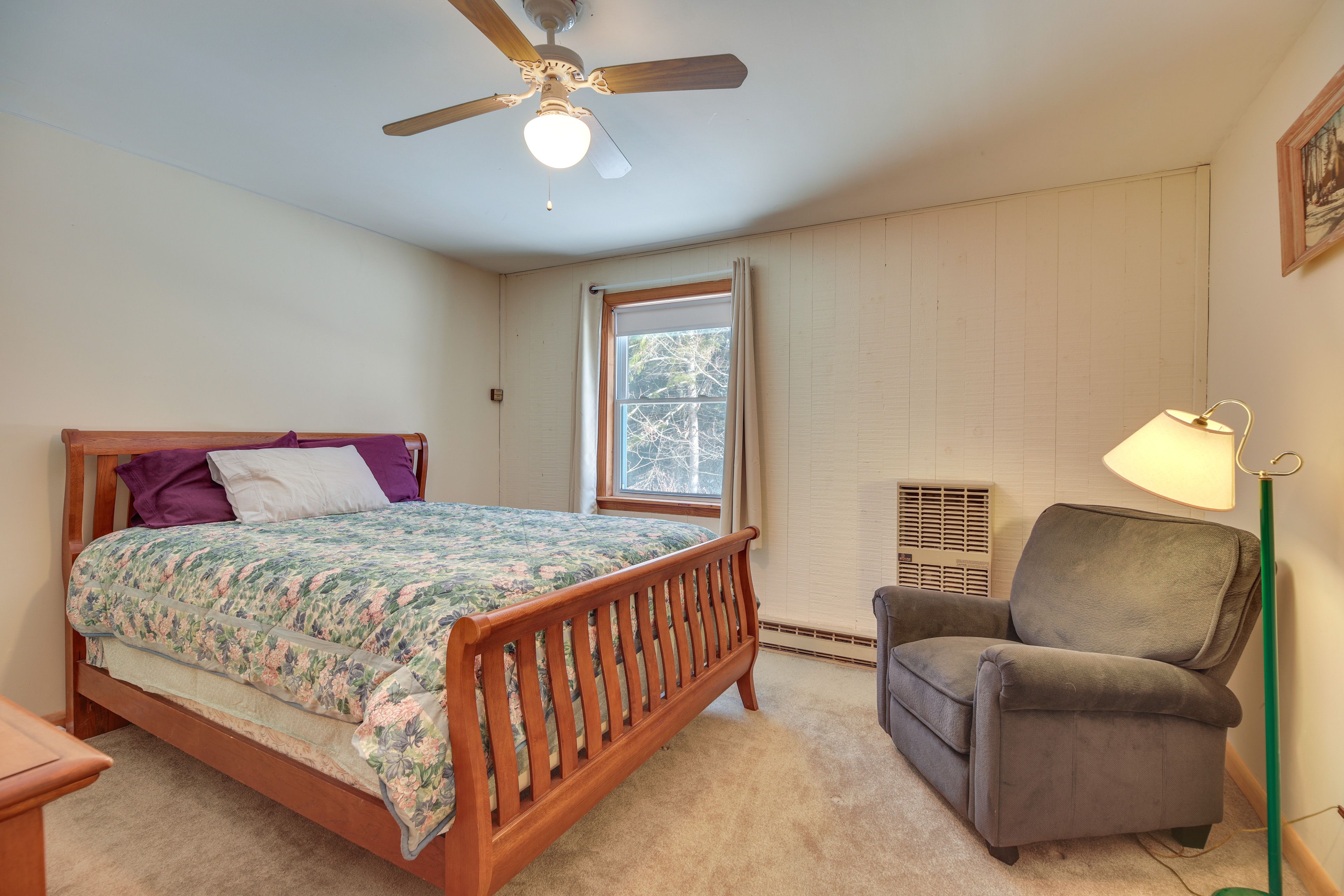 Bedroom 5 | Lower Level | Queen Bed