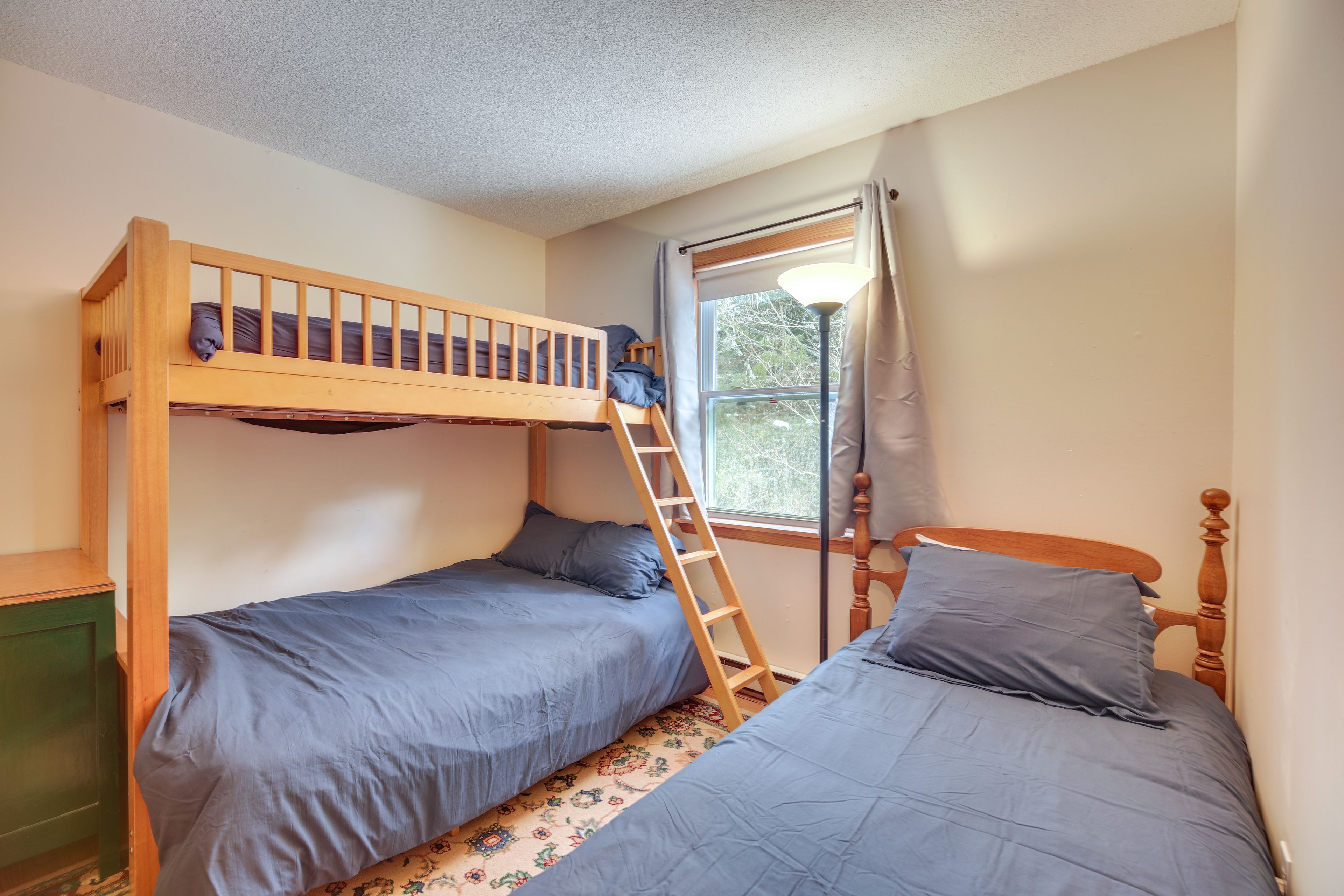 Bedroom 2 | Main Level | Twin/Full Bunk Bed | Twin Bed