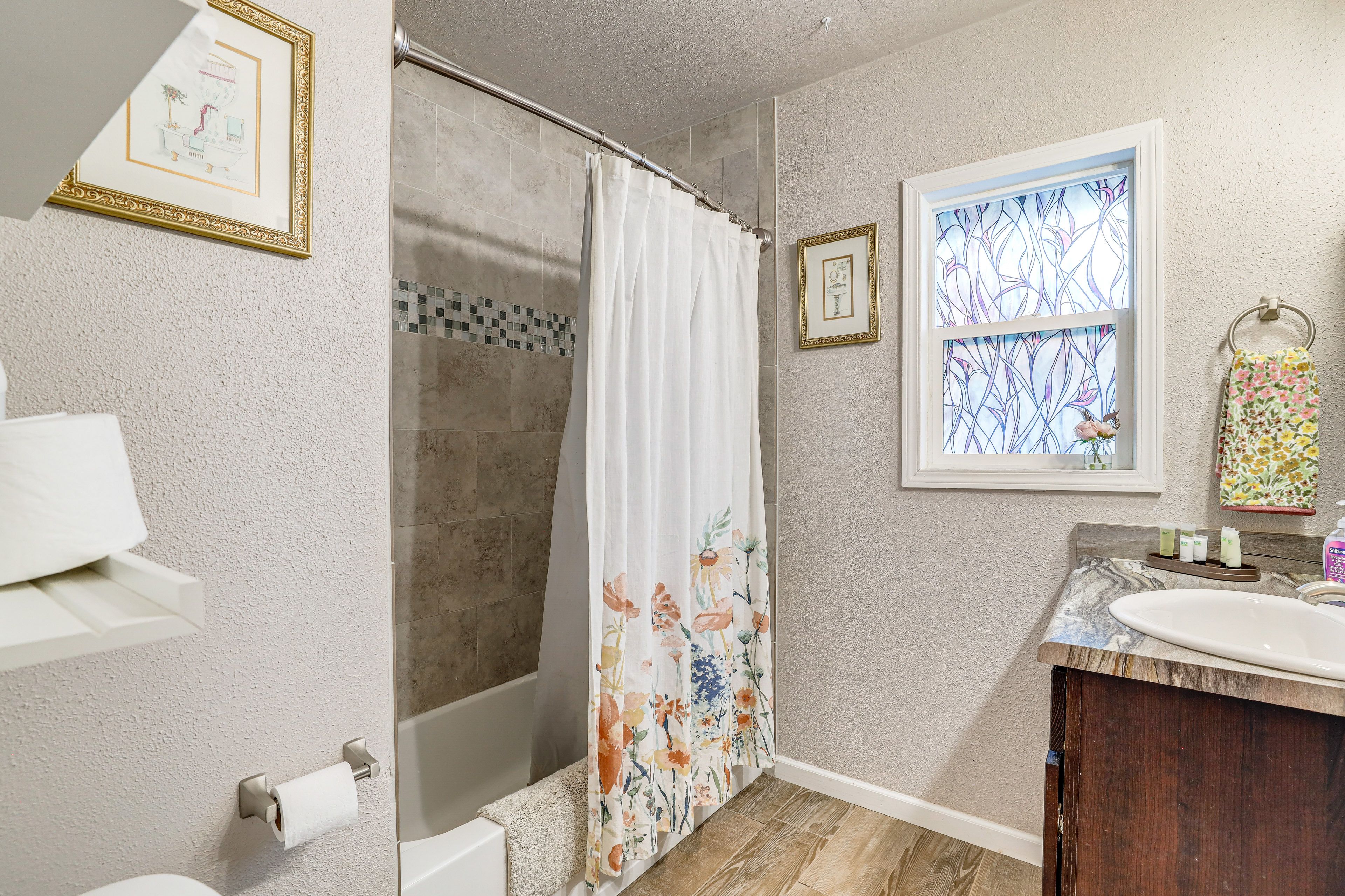 Bathroom | Towels Provided | 1st Floor