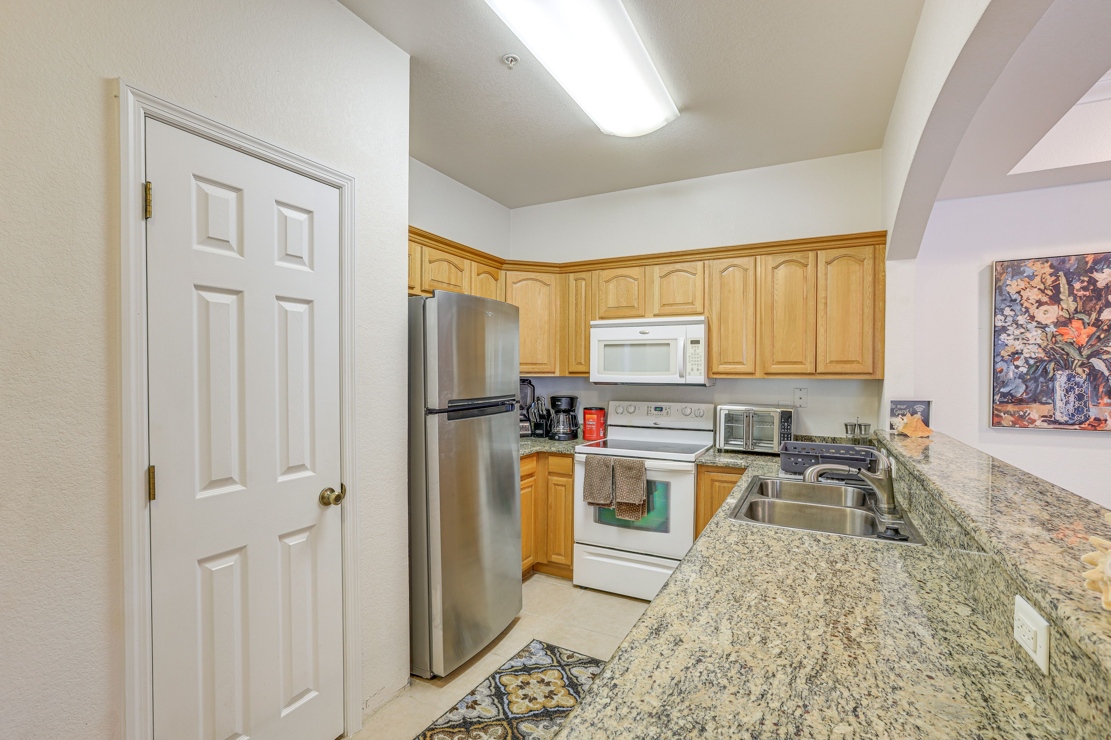 Kitchen | 1st Floor | Cooking Basics | Drip Coffee Maker | Microwave | Blender