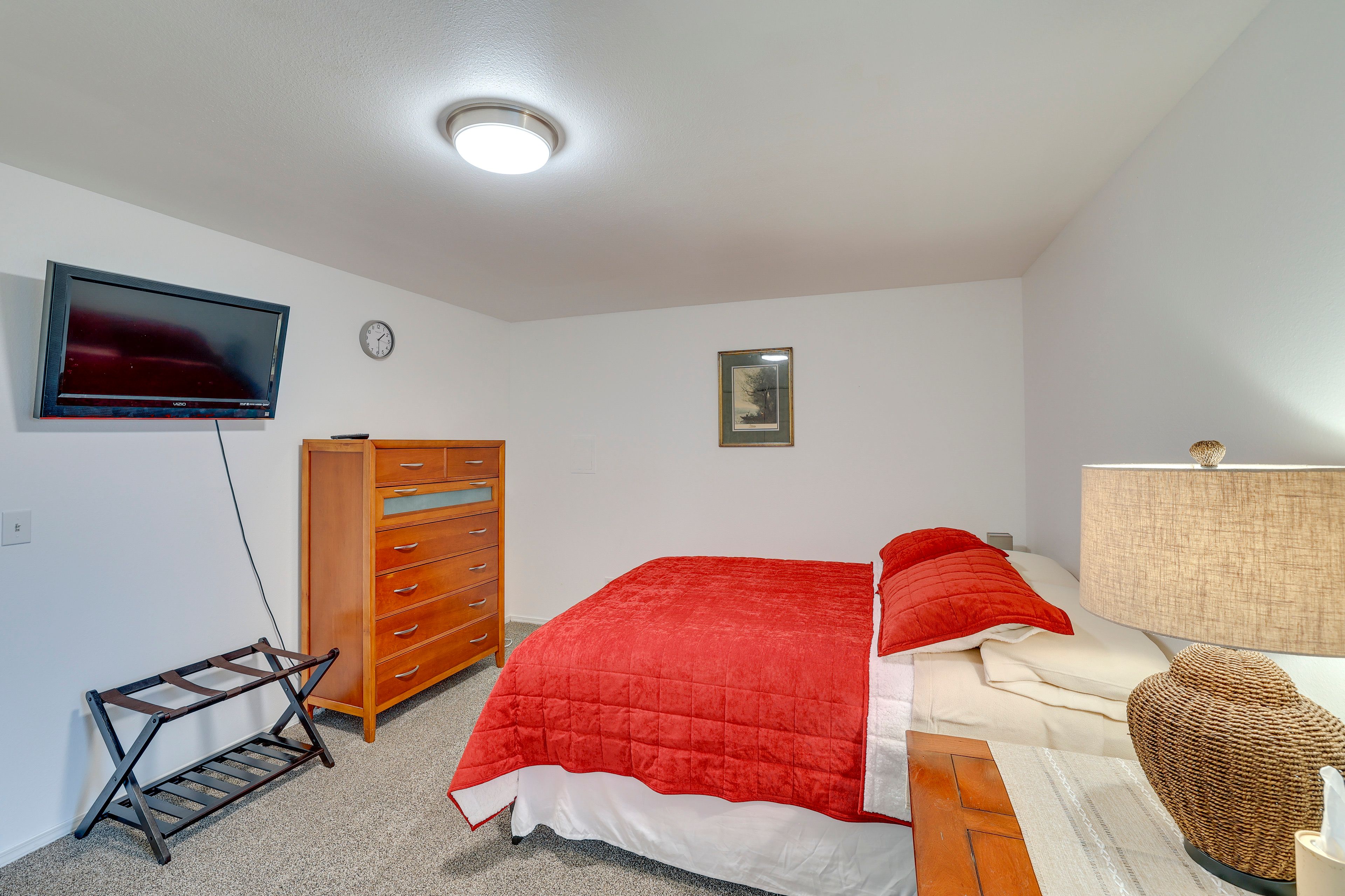 Bedroom 4 | Basement Level | Queen Bed | Smart TV