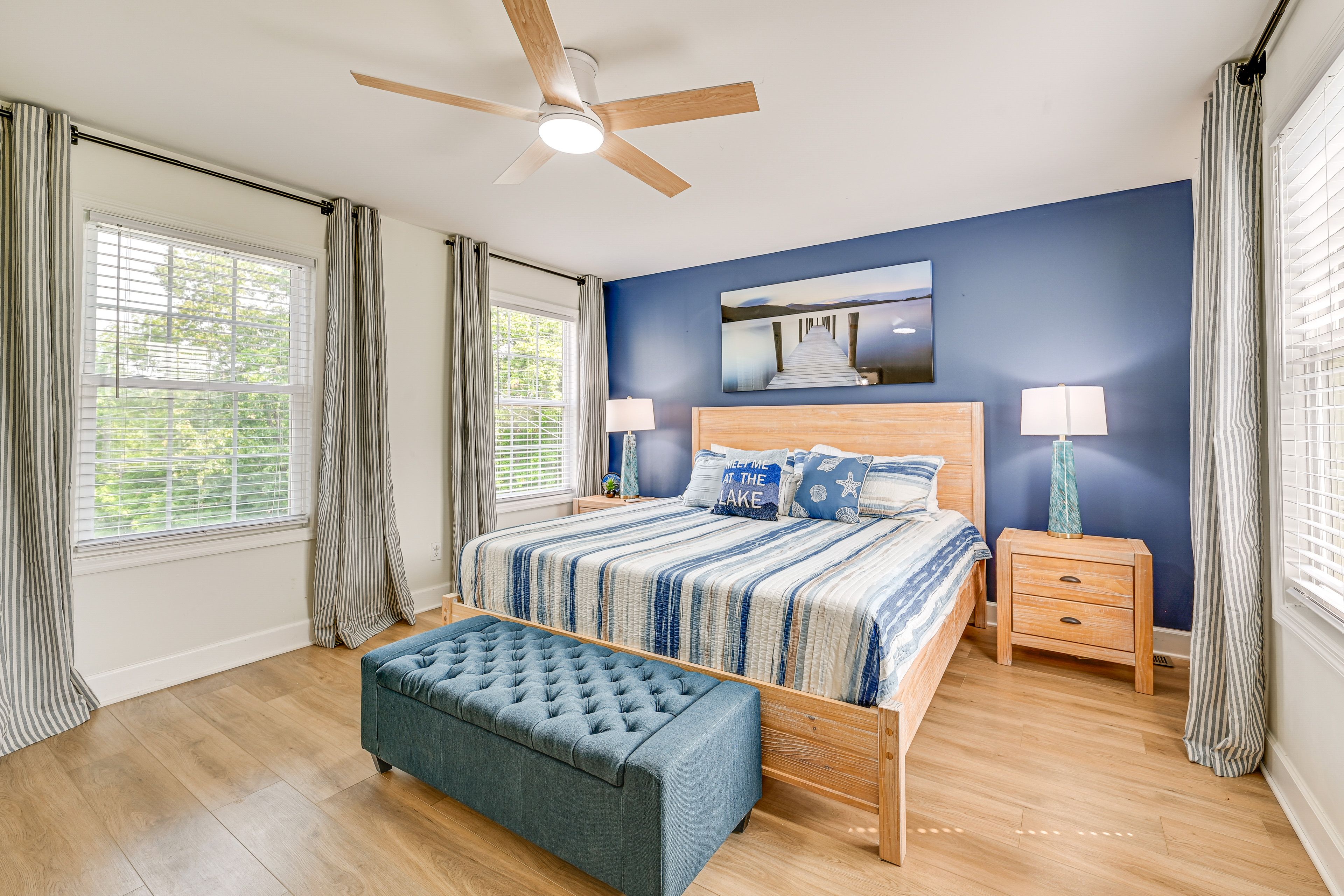 Bedroom 1 | Main Level | King Bed | Linens Provided