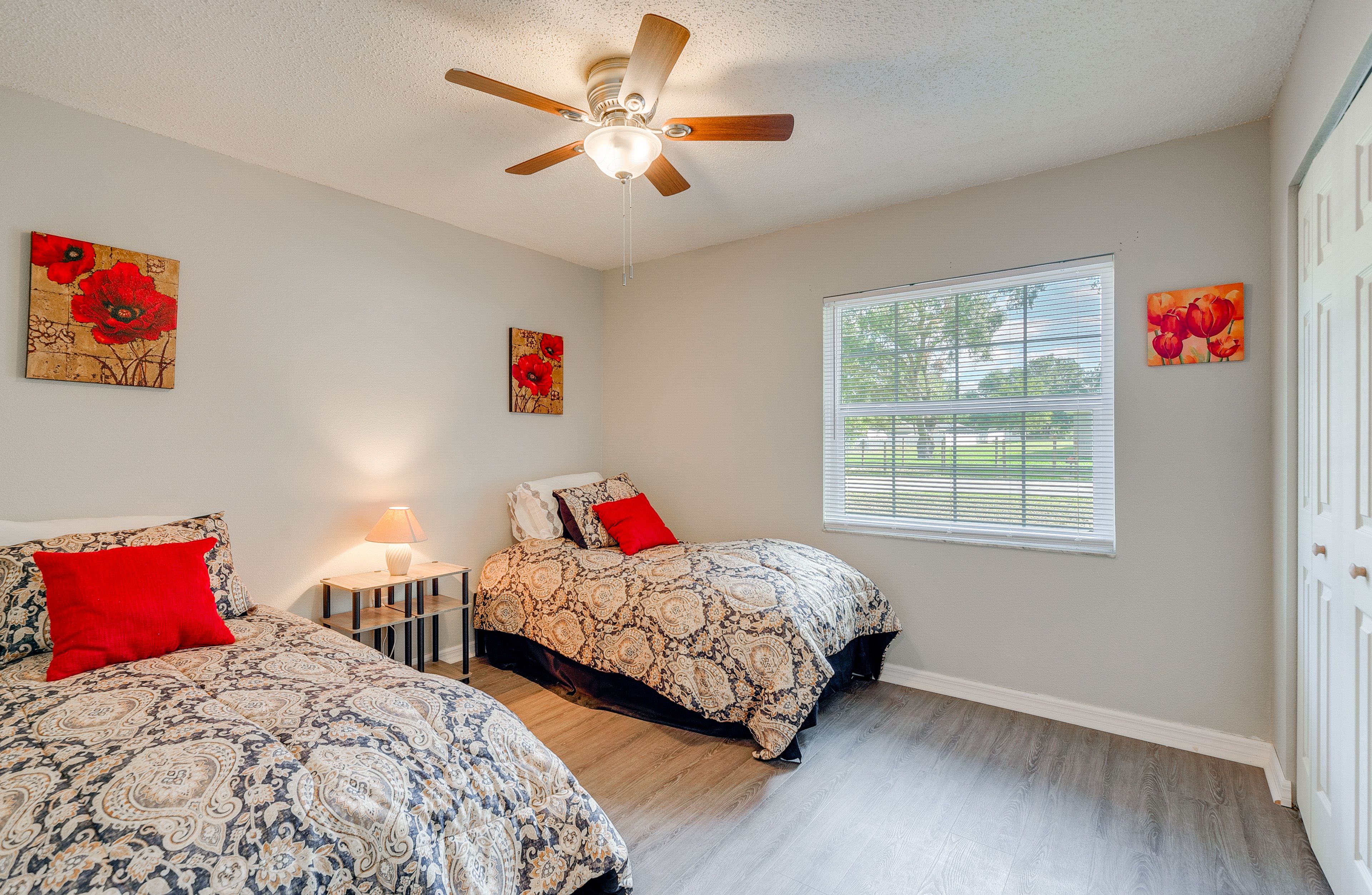 Bedroom 3 | 2 Twin Beds