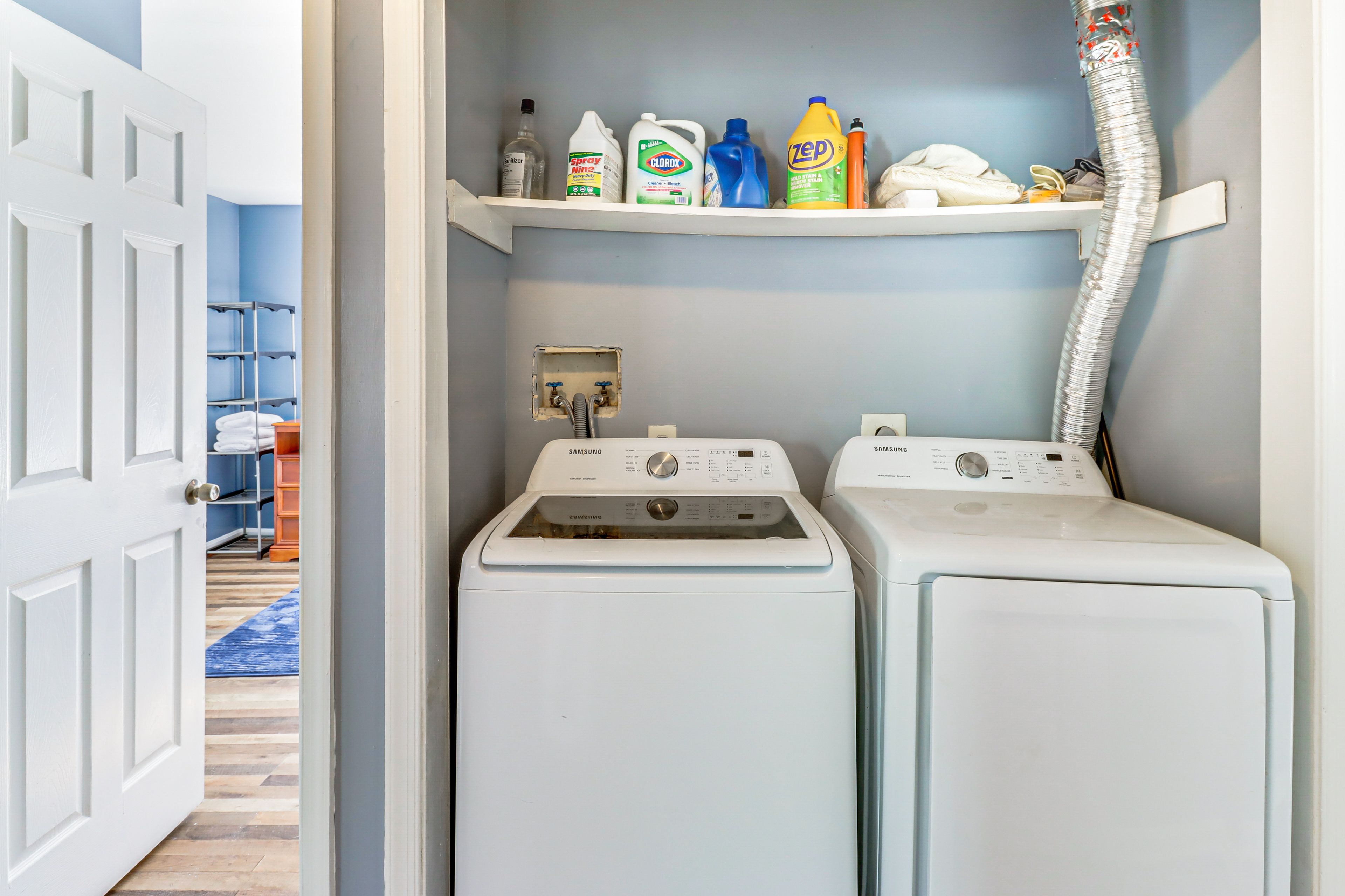 Laundry Area | Washer/Dryer | Hangers | Iron/Board | Trash Bags/Paper Towels