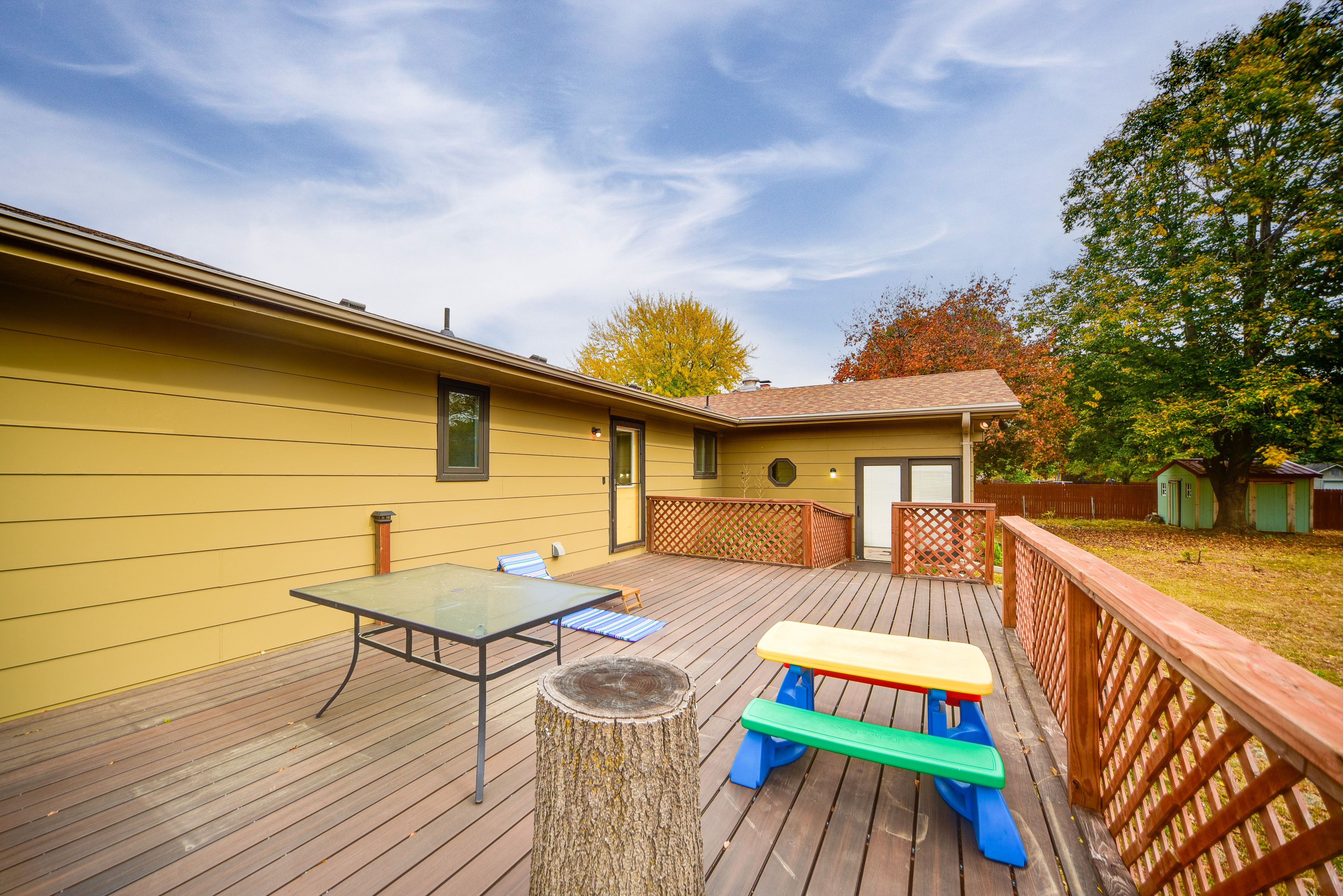 Shared Deck