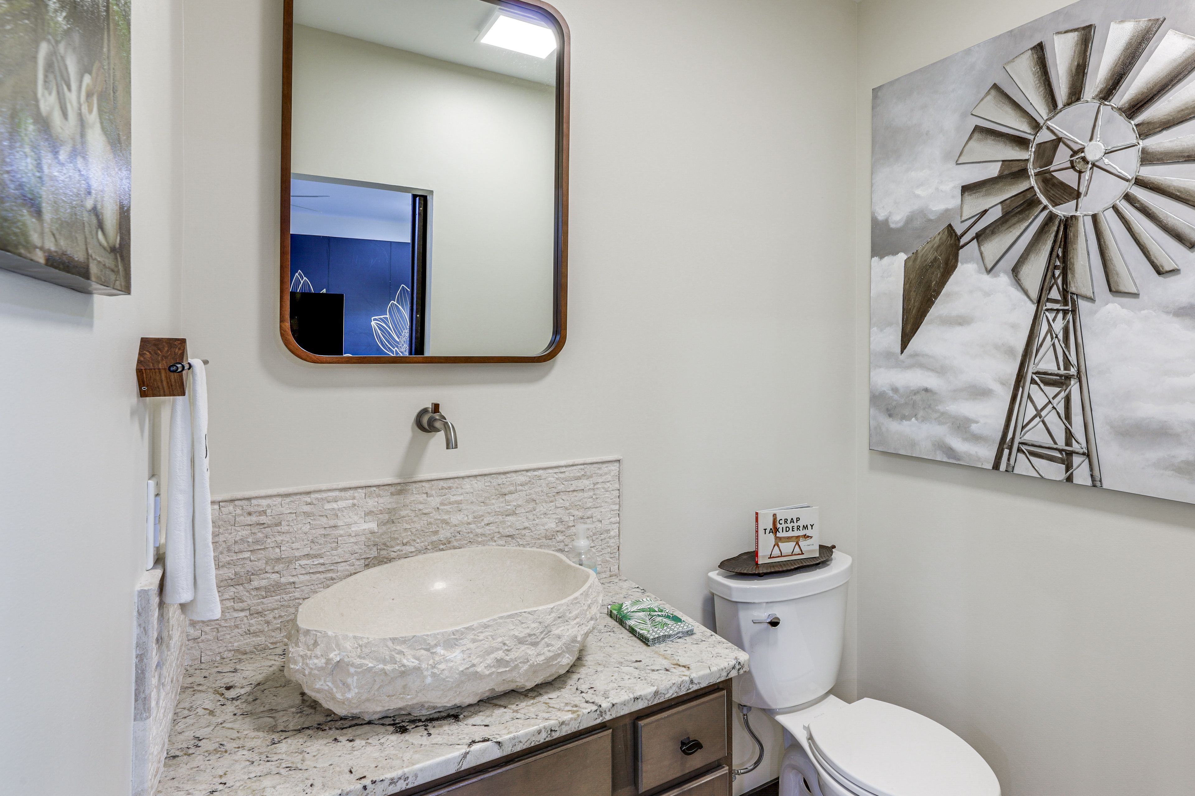 Half Bathroom | 1st Floor