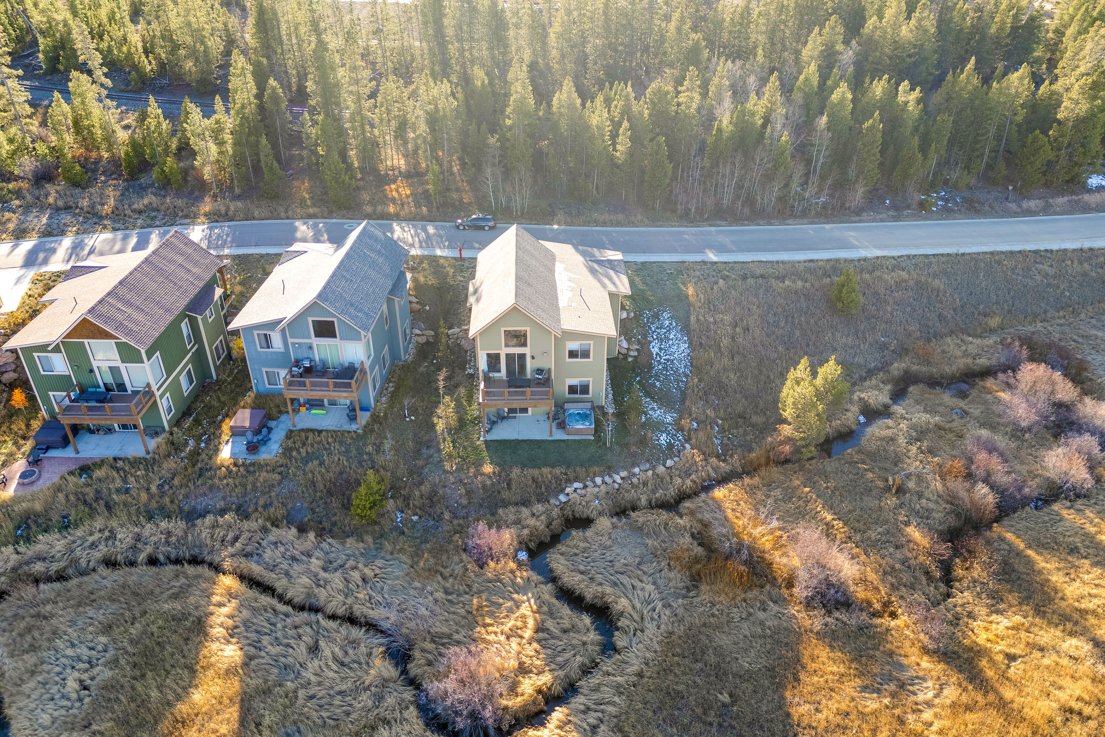 Aerial View | Surrounding Area