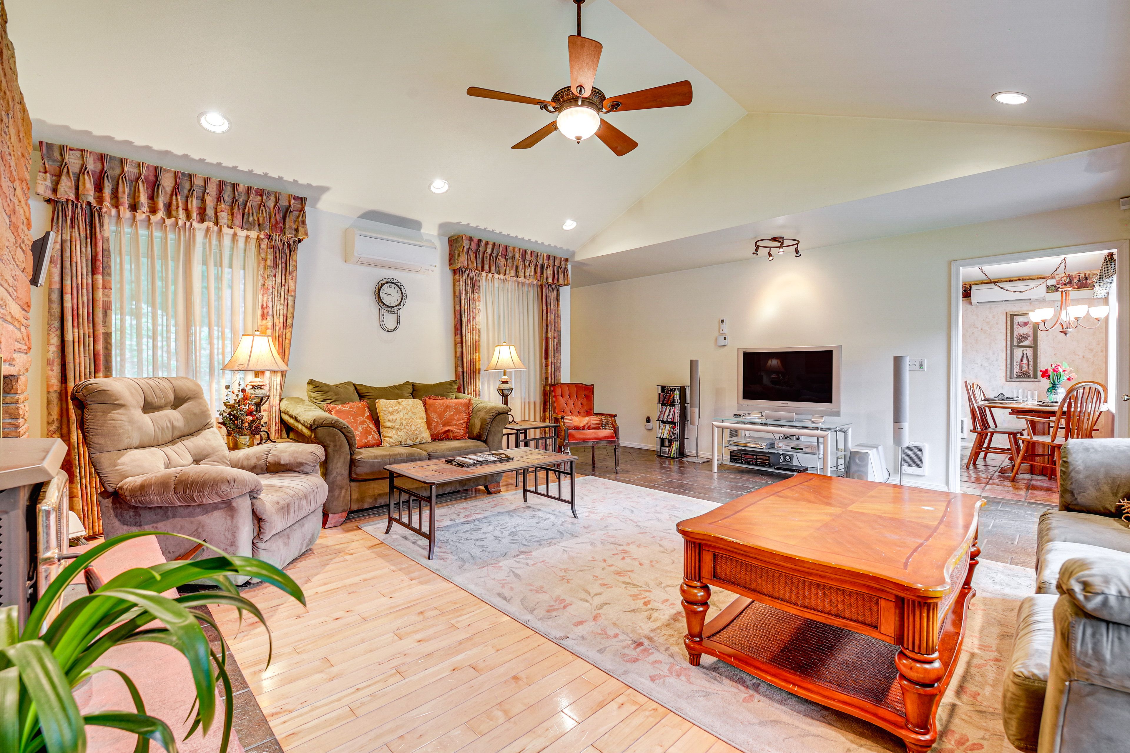 Living Room | Central A/C
