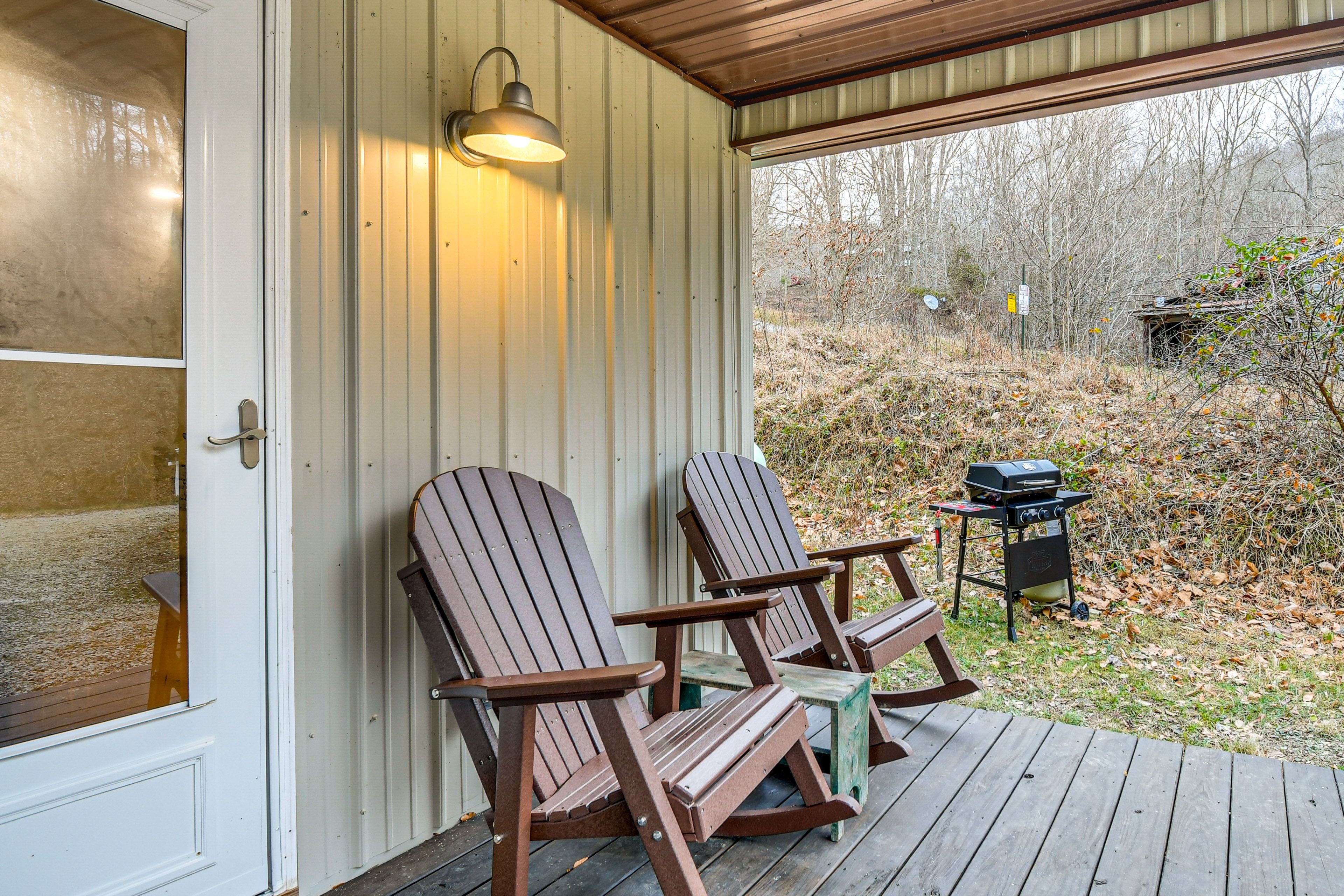 Private Entrance | Front Porch