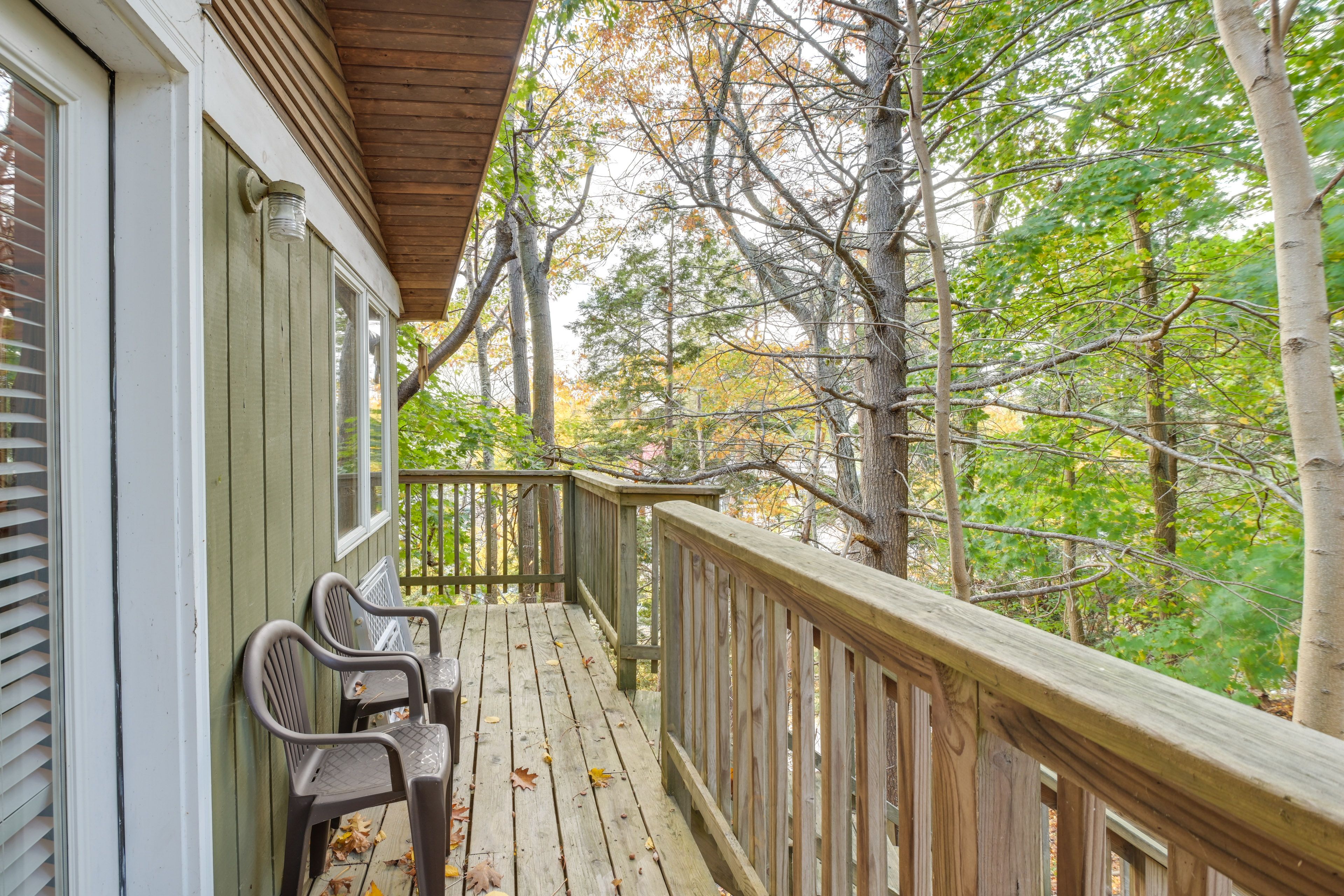 Private Balcony | 1st Floor