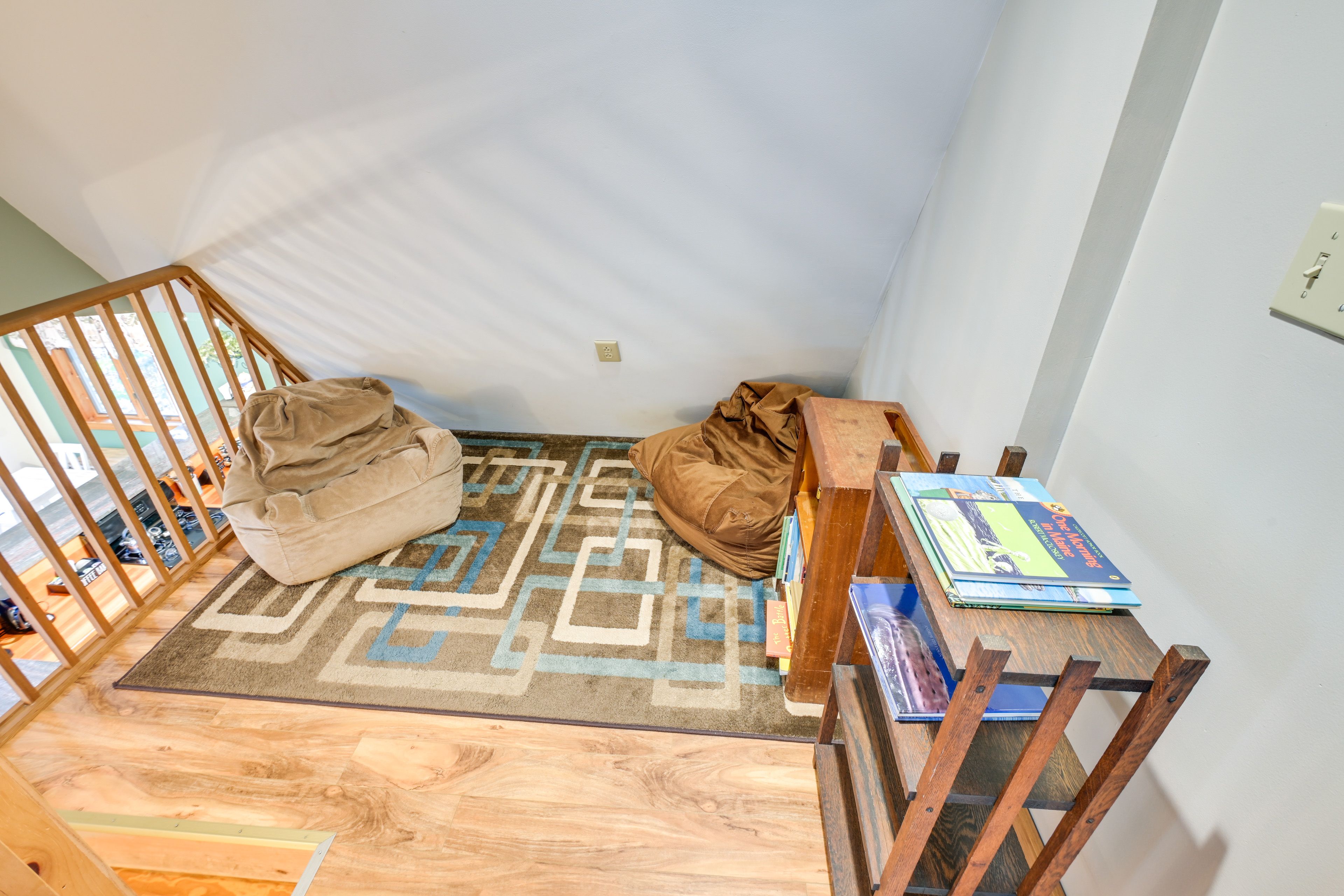 Loft | 2nd Floor